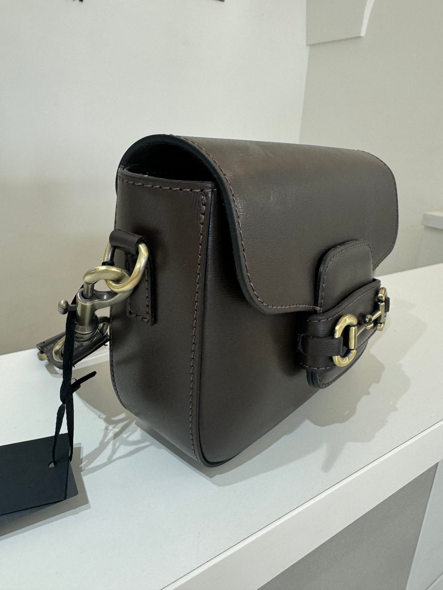 Rankinė gucci modelio