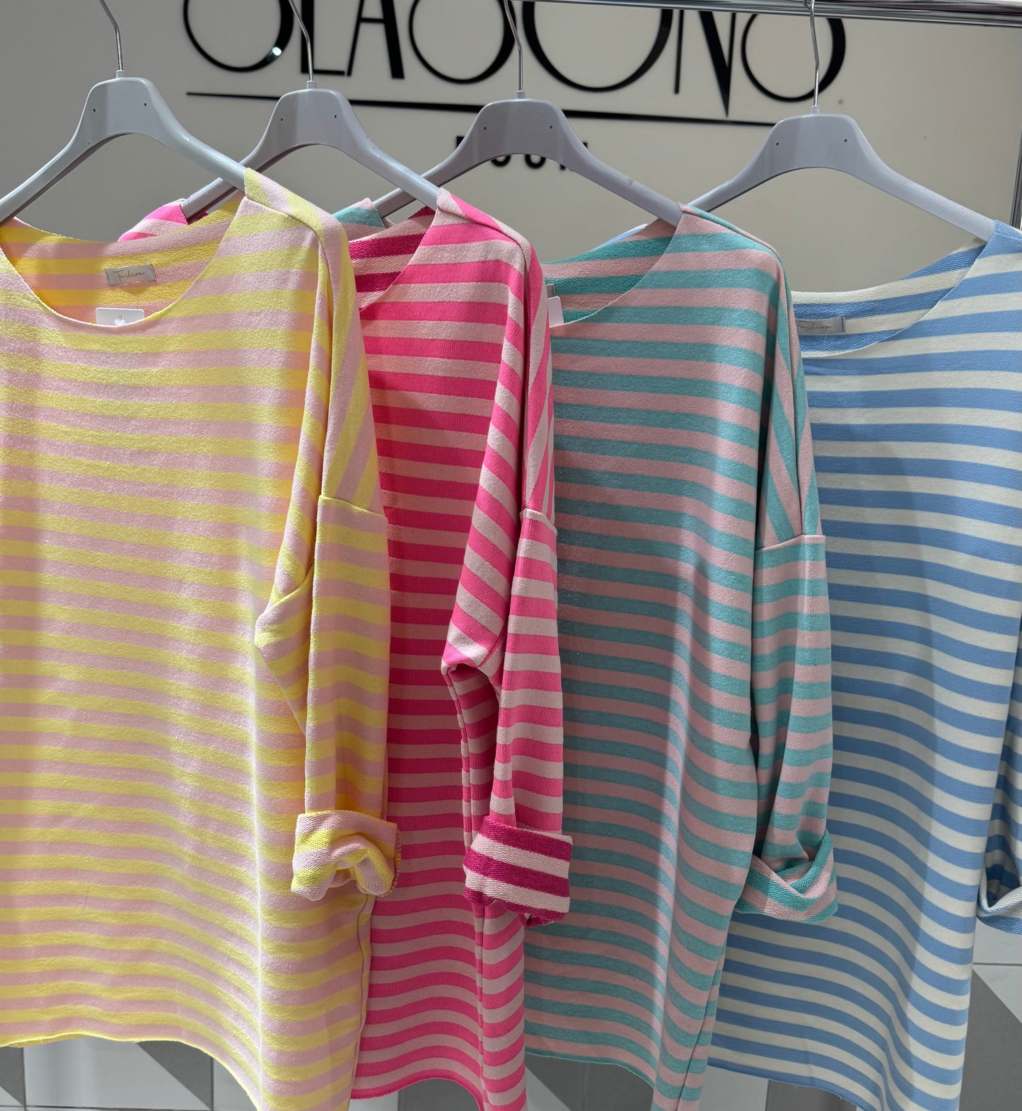 Dryžuota palaidinė (p859)