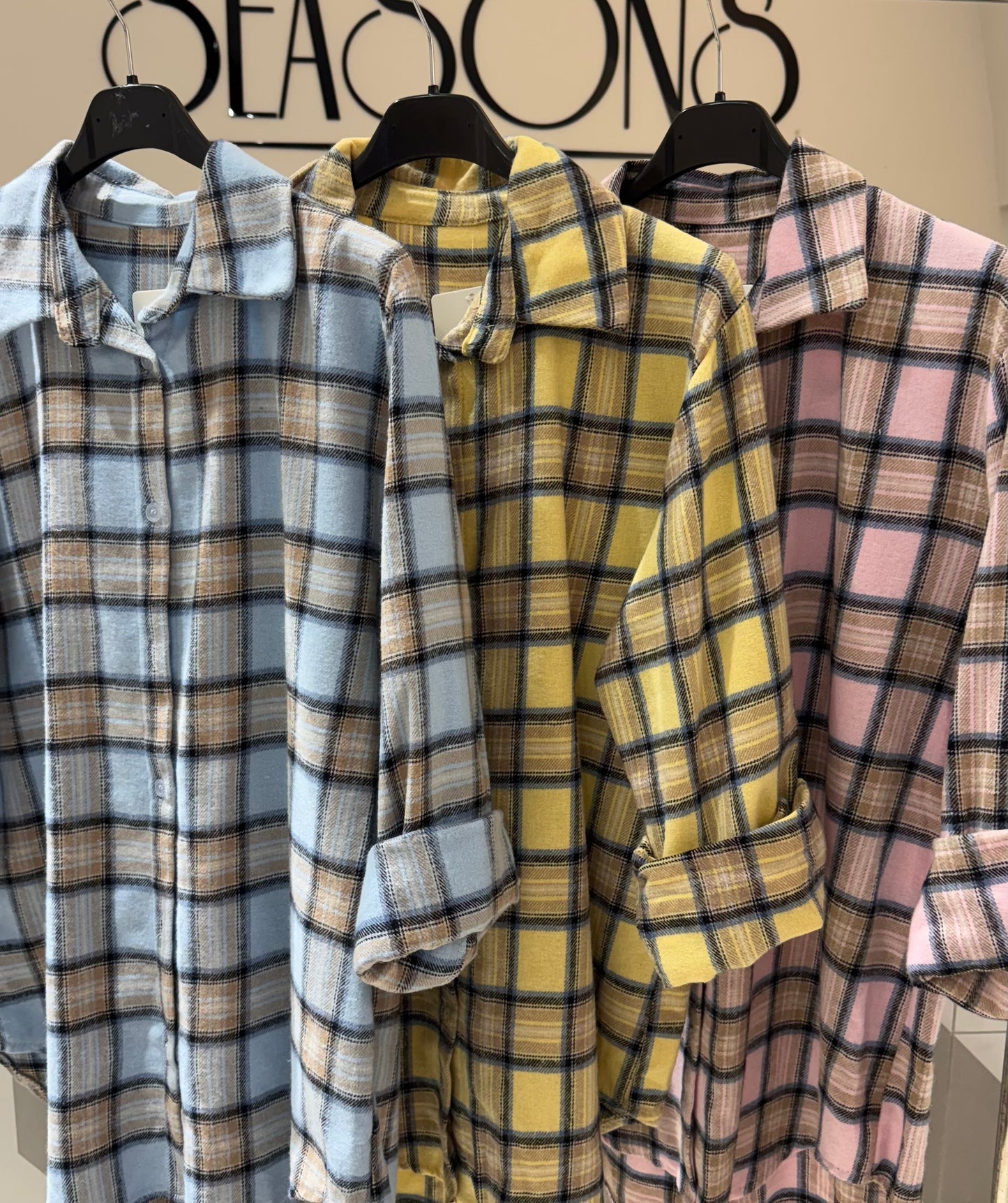 Languoti marškiniai (P890)