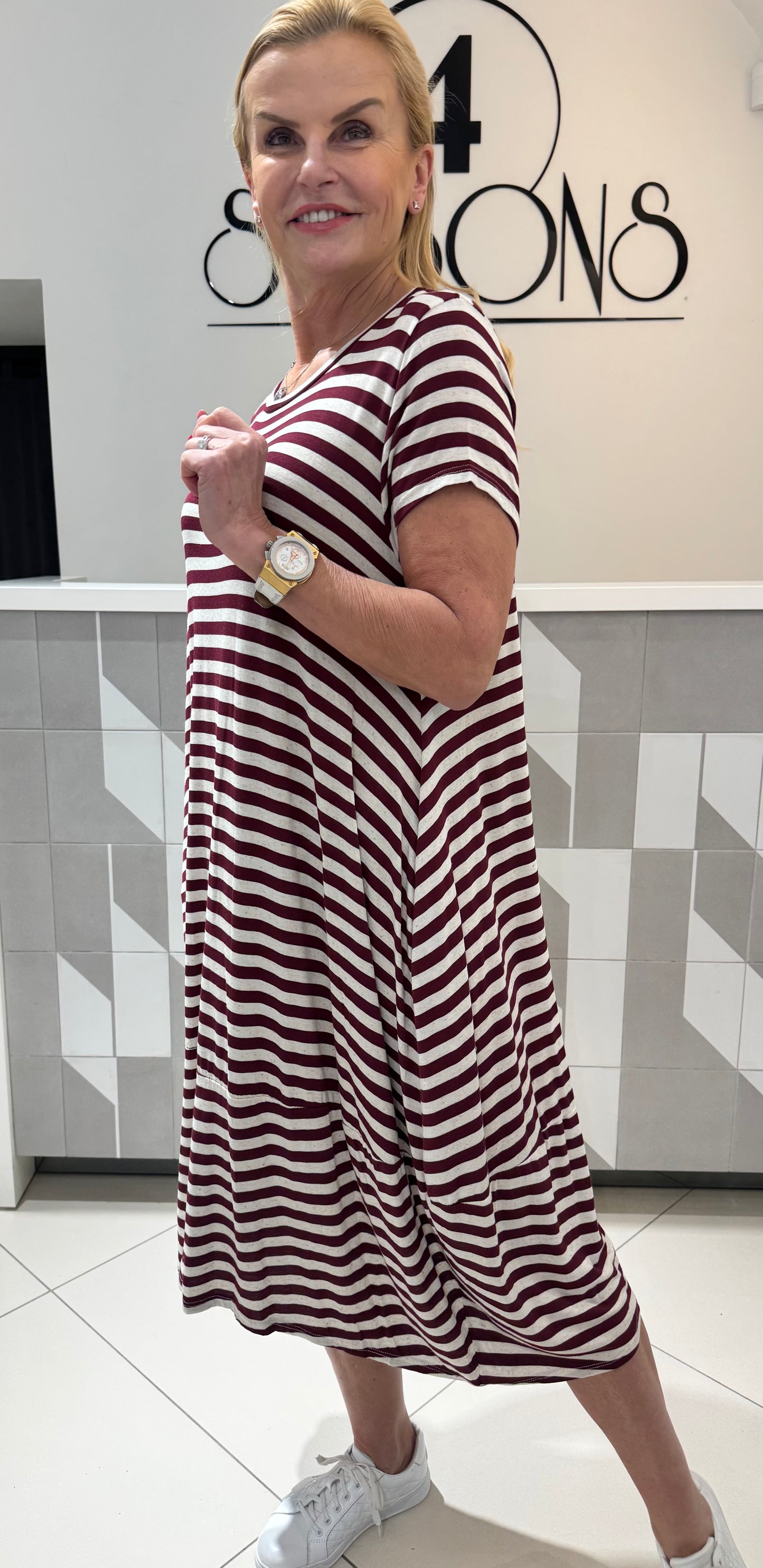 Dryžuota suknelė(S229)