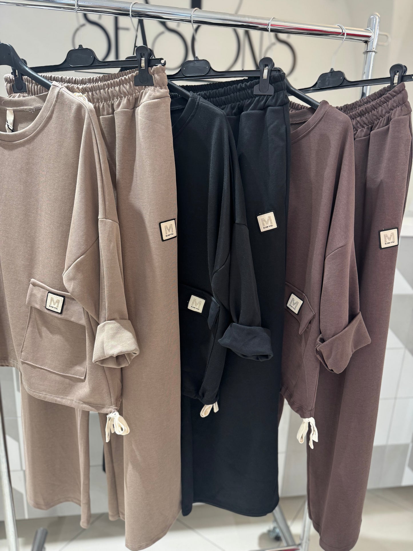 Laisvalaikio kostiumas (Ko193)