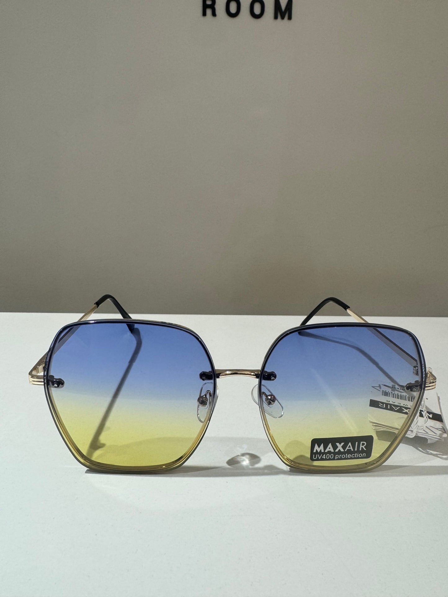 Akiniai nuo saulės (a23)