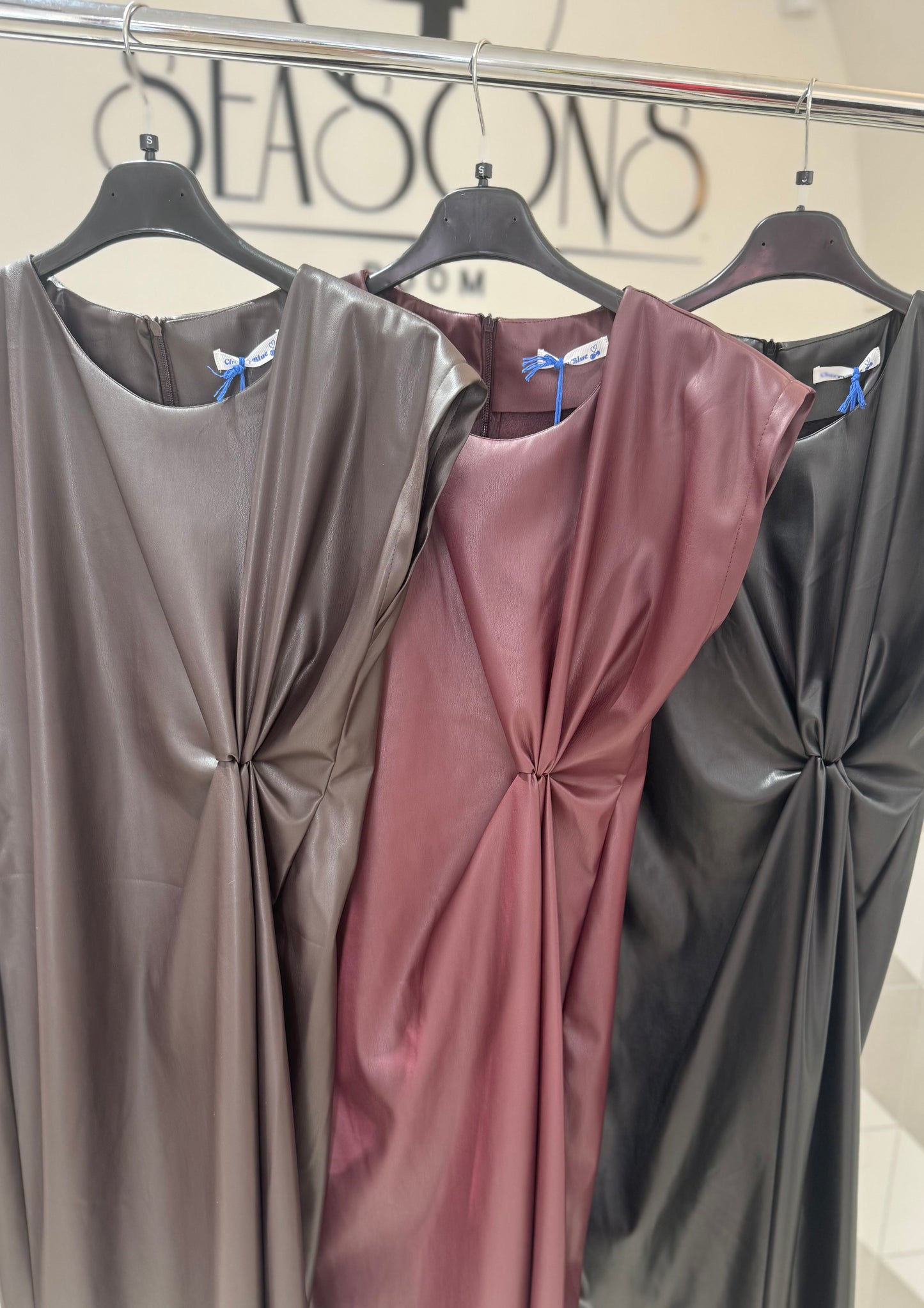 Eko odos suknelė (S130)