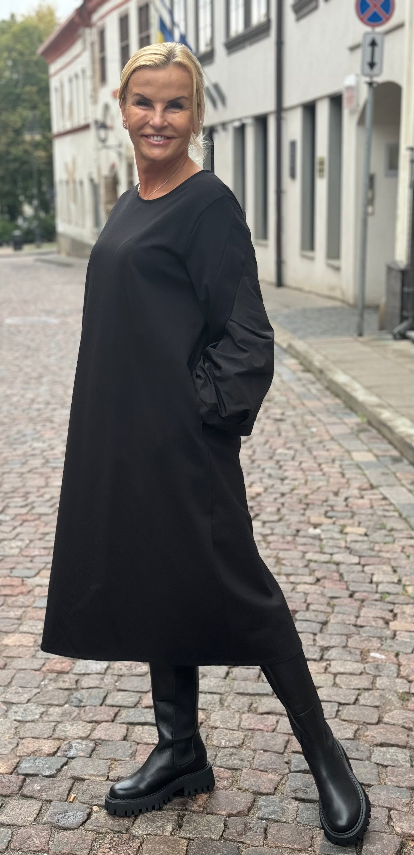 Suknelė (S256)