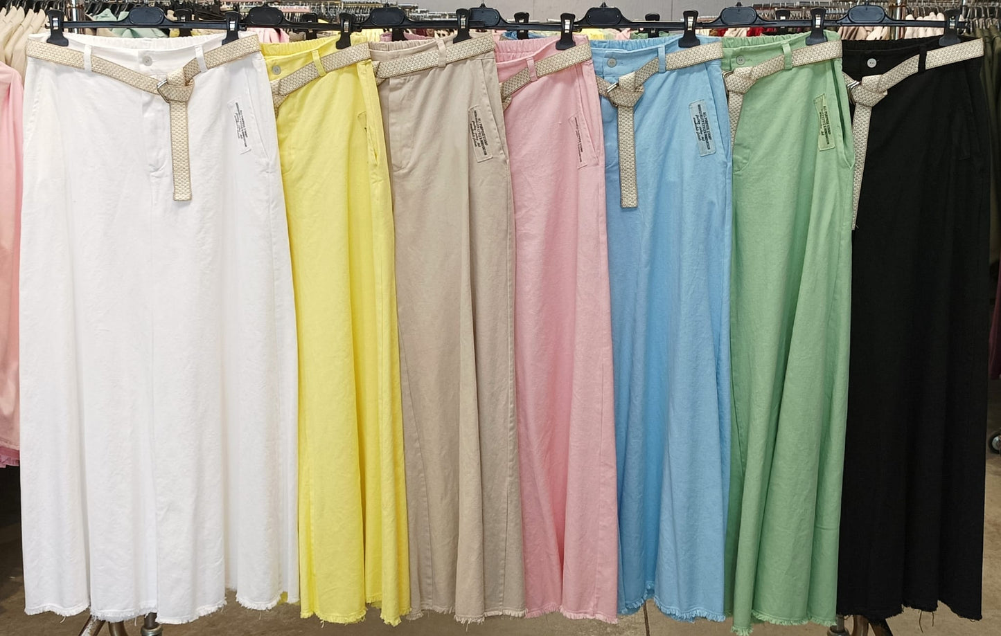 Kelnės plataus modelio (K573)