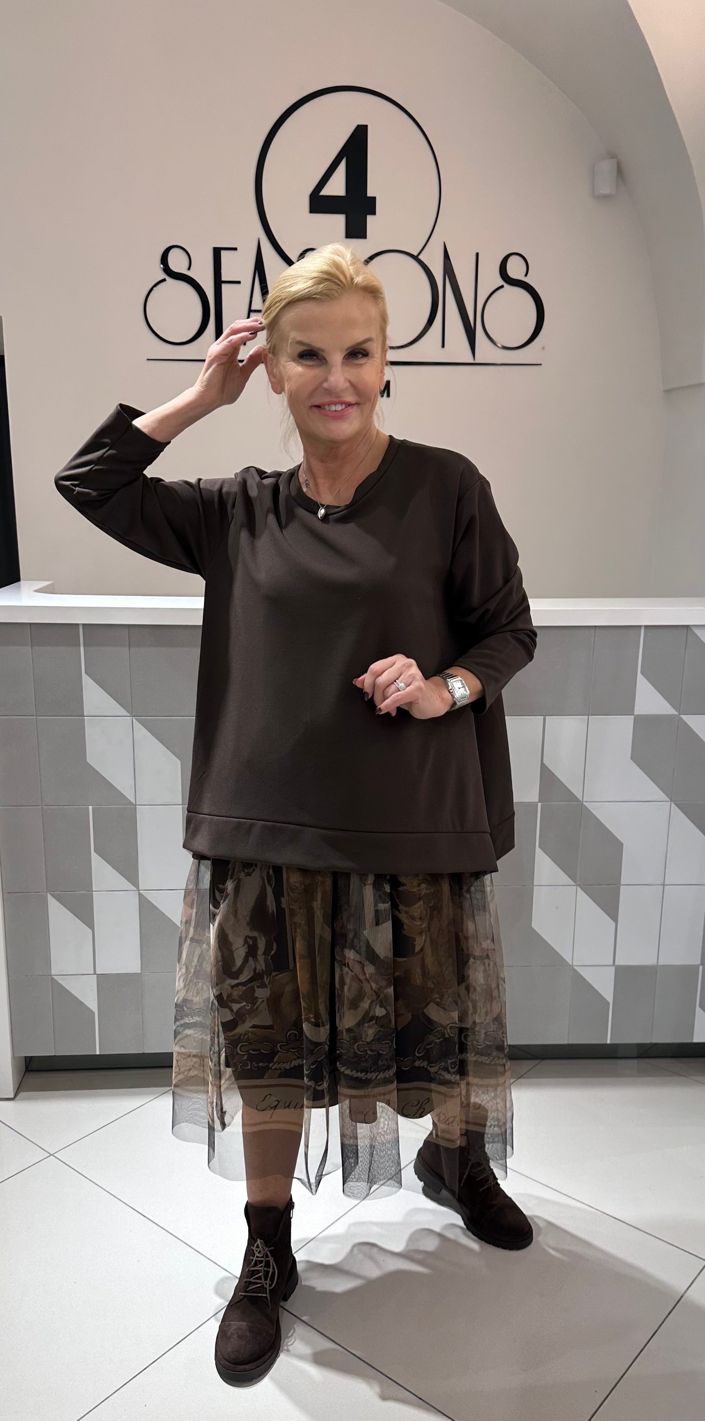 Suknelė didesniam dydžiui (s156)