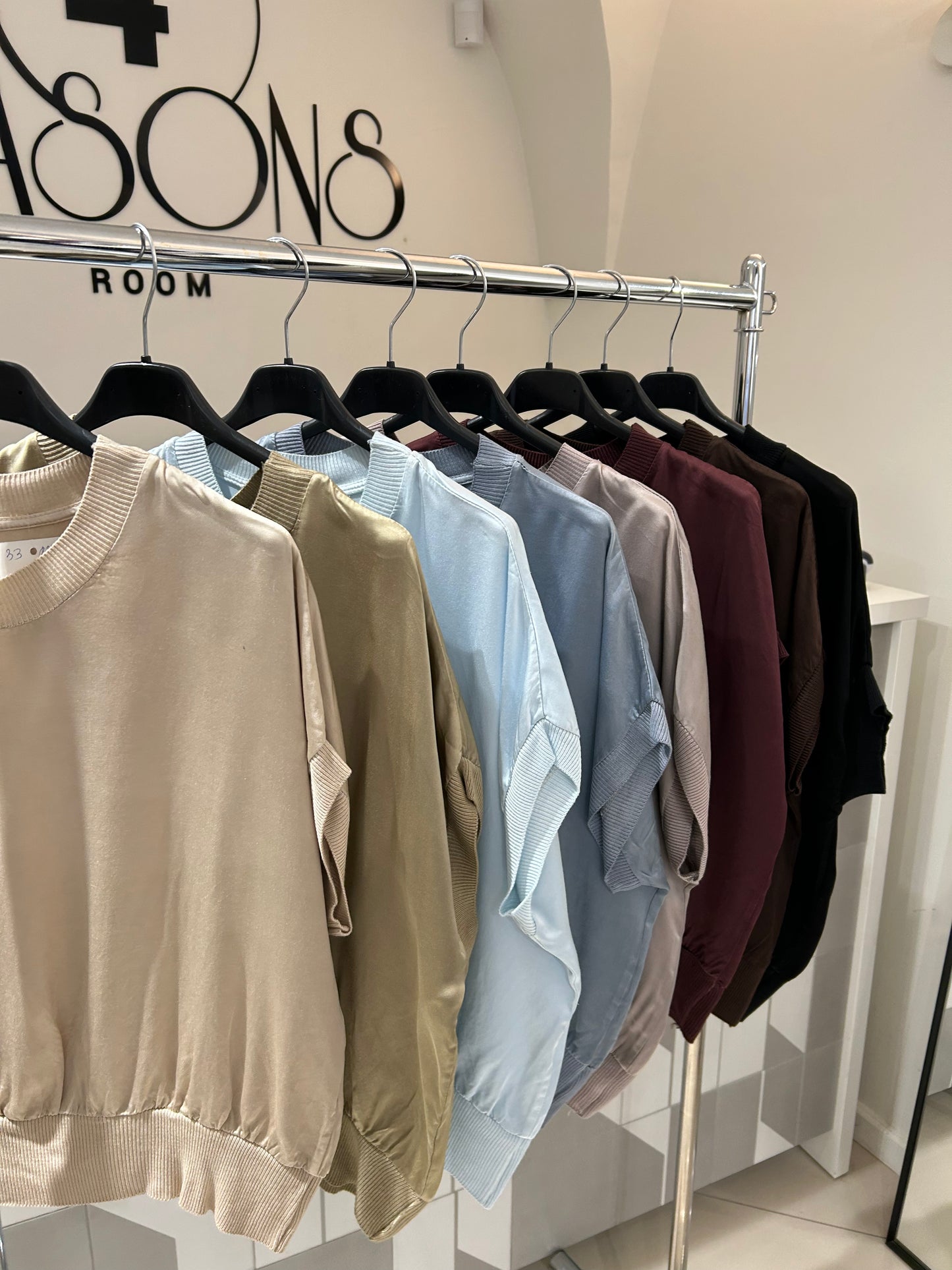 Viskozės ir šilko pluošto palaidinės (p879)