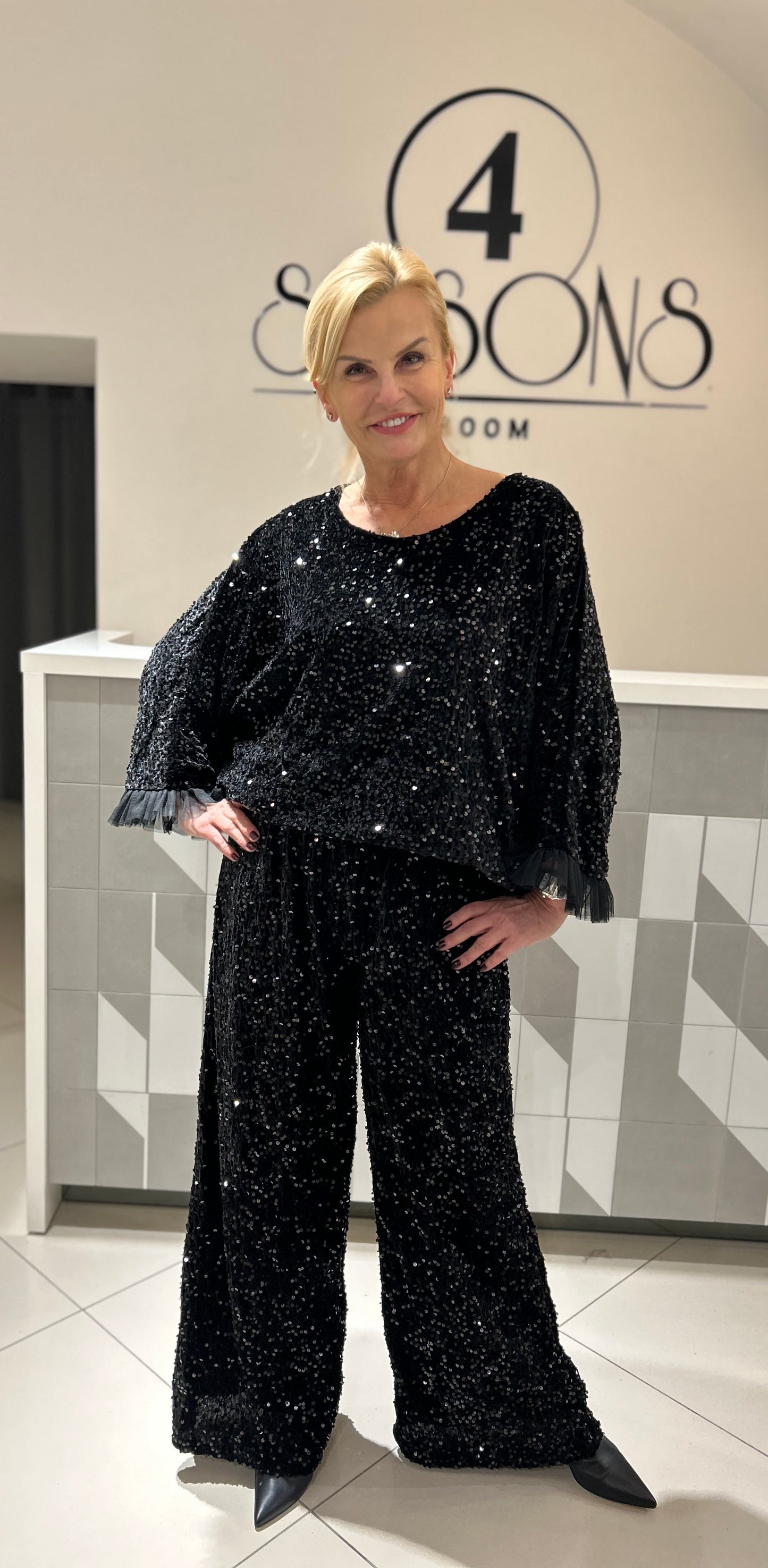 Palaidinė su žvyneliais (P862)