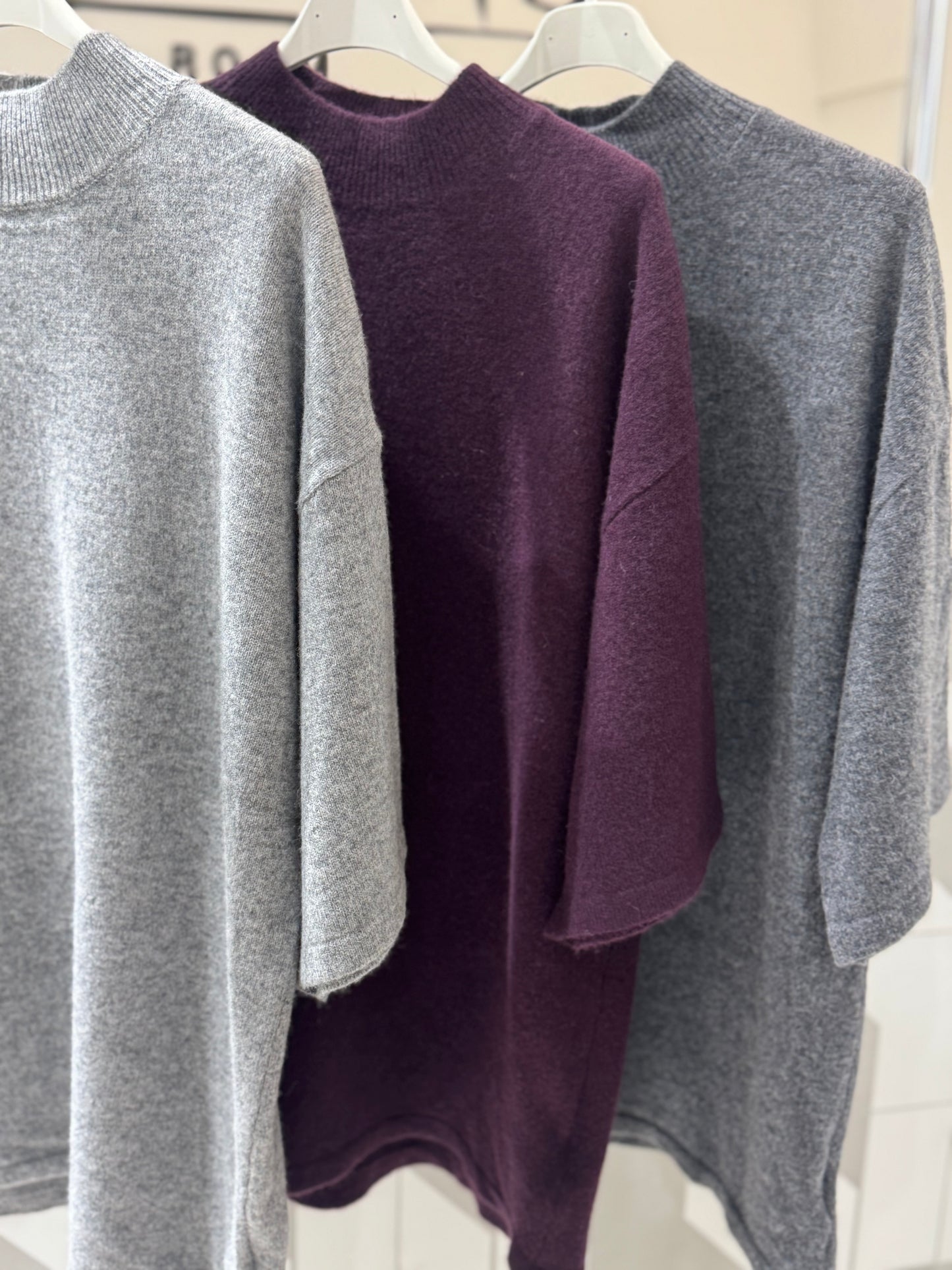 Kašmyro vilnos megztukas ilgesnio modelio (M468)