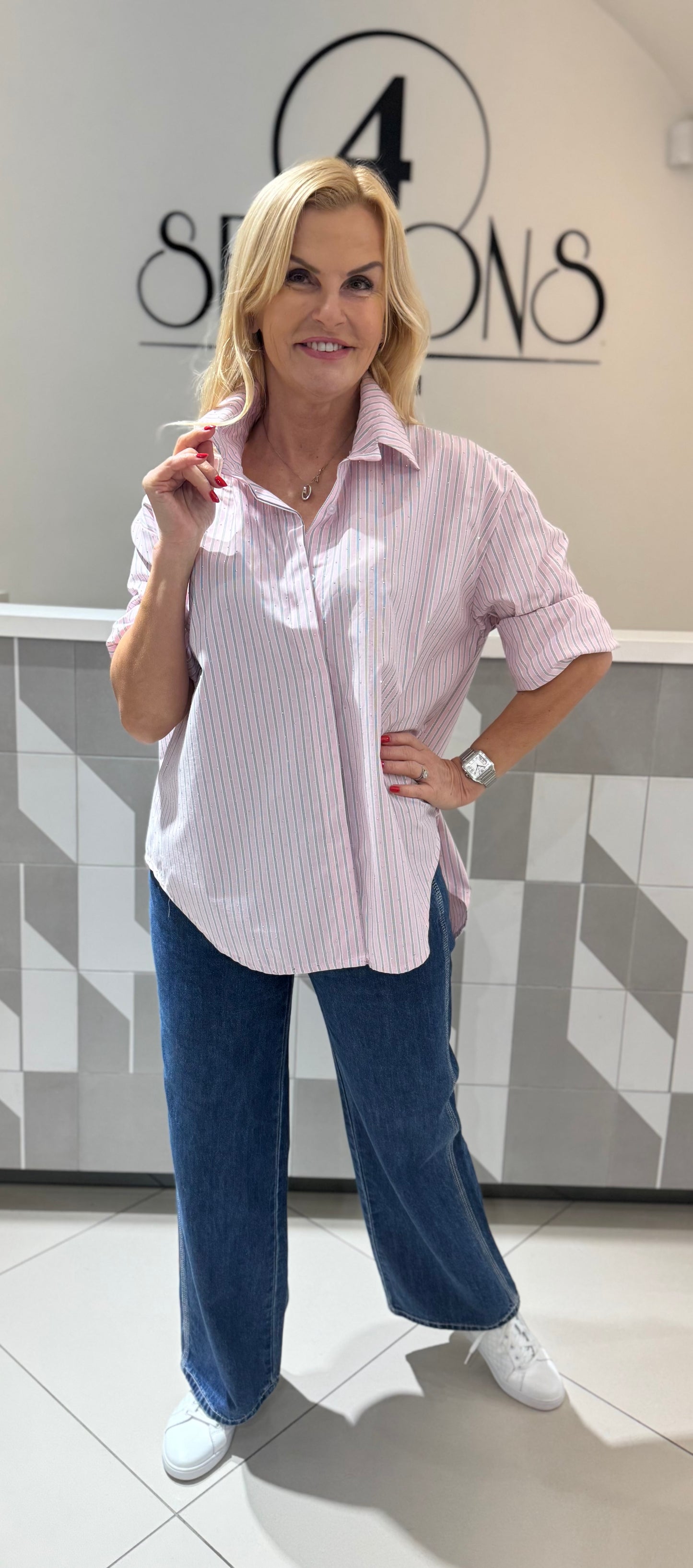 Dryžuoti marškiniai su žėručiais (p879)