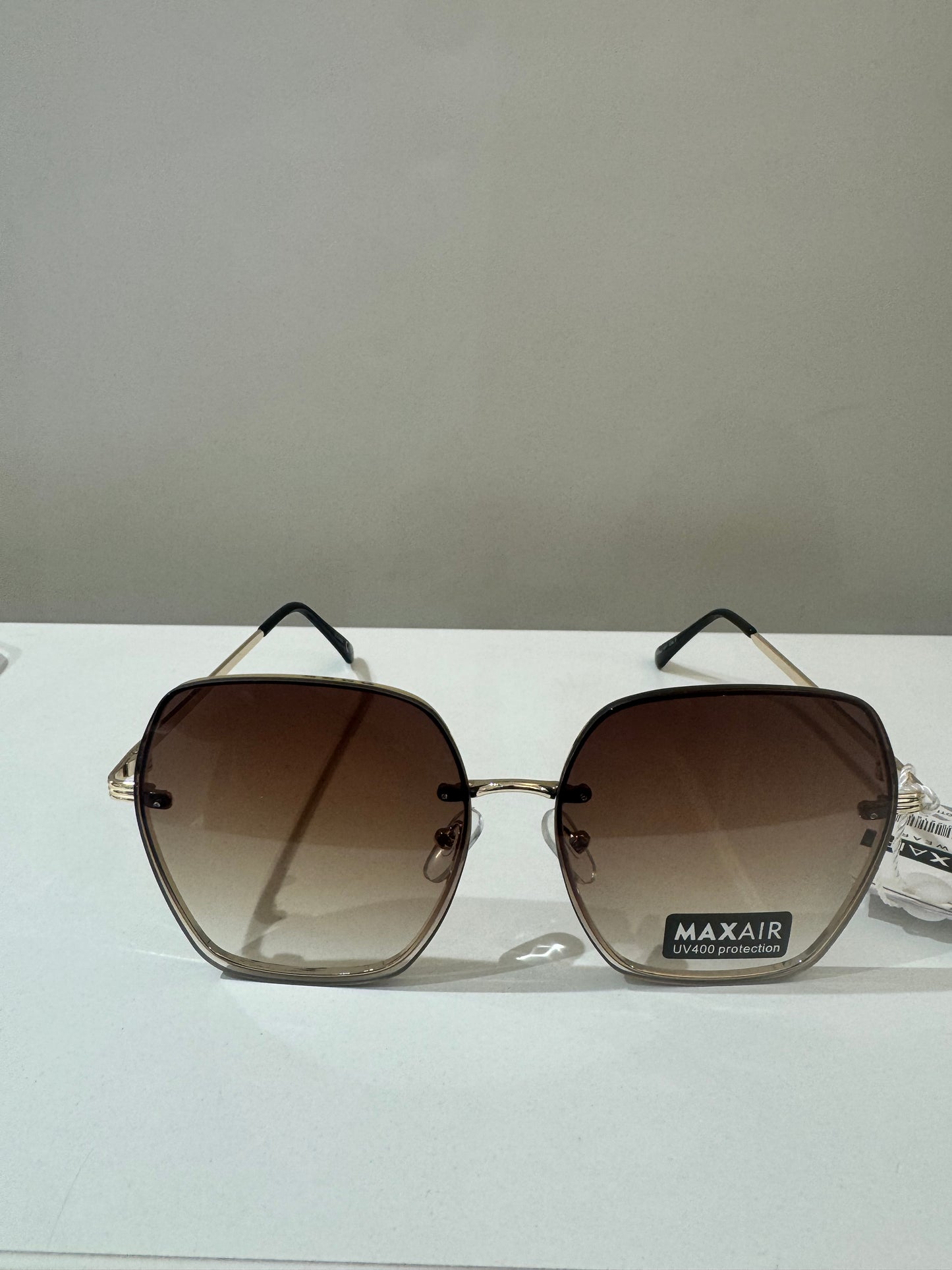 Akiniai nuo saulės (a23)