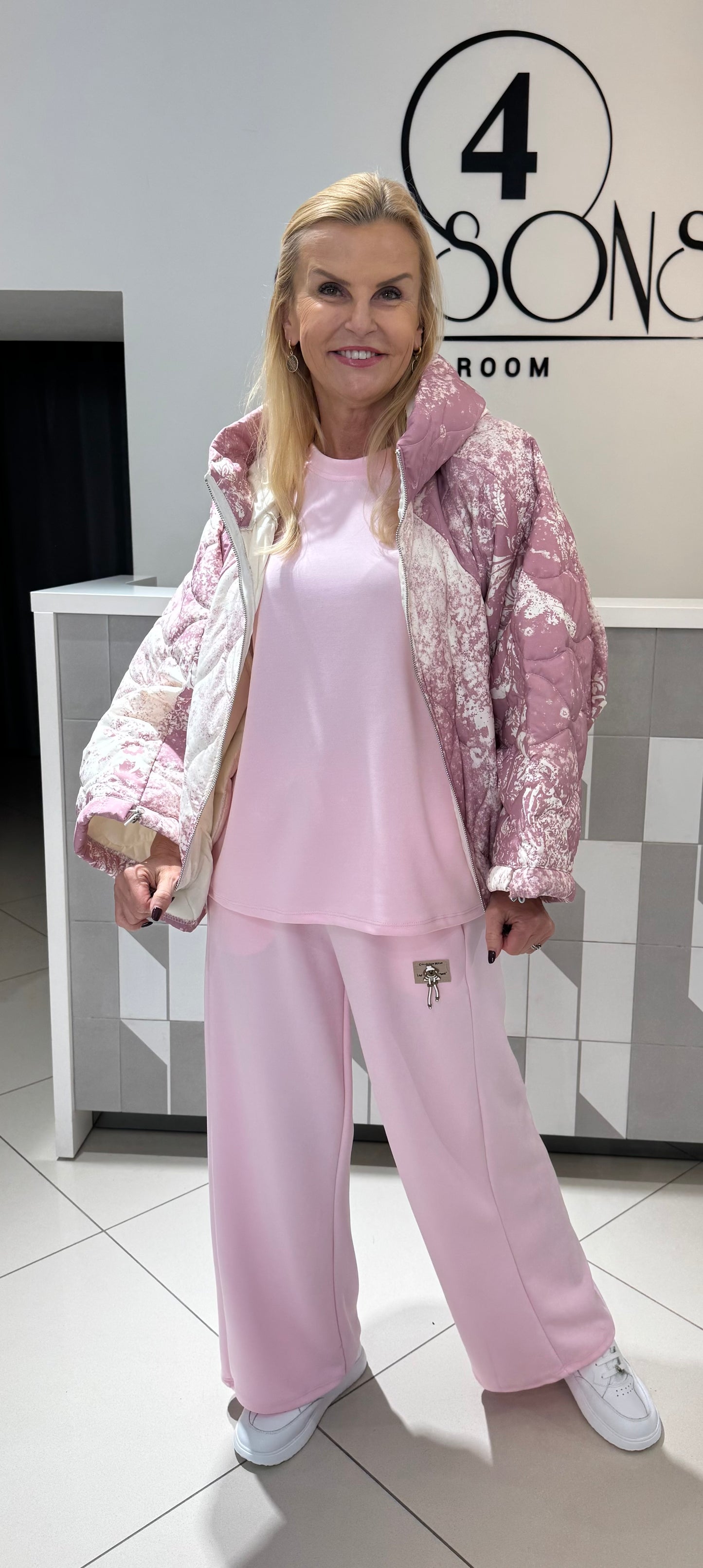 Laisvalaikio kostiumas (Ko219)
