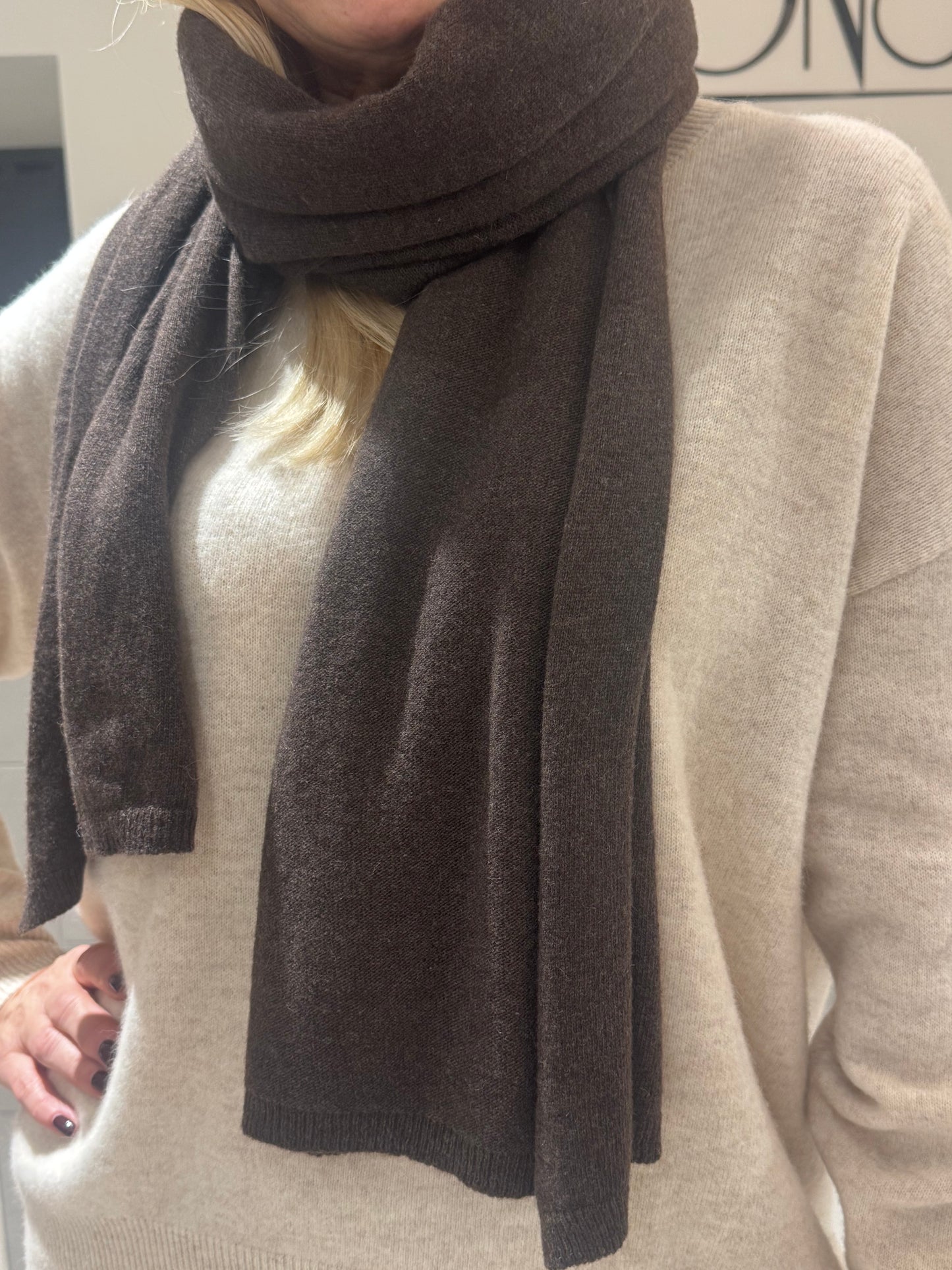 Šalikas su kašmyro vilna (D91)