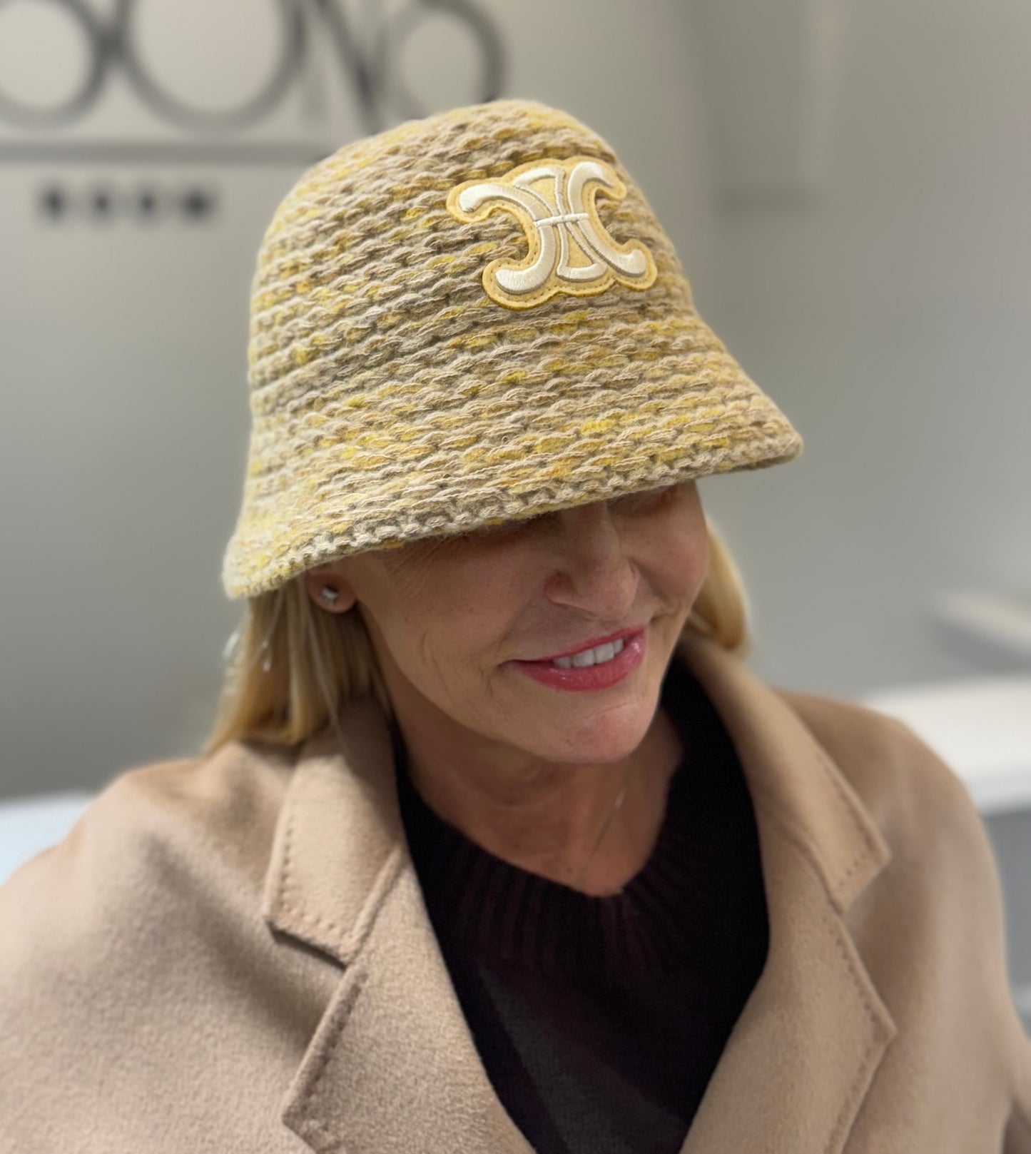 Skrybelaitė su kašmyro vilna (D75)