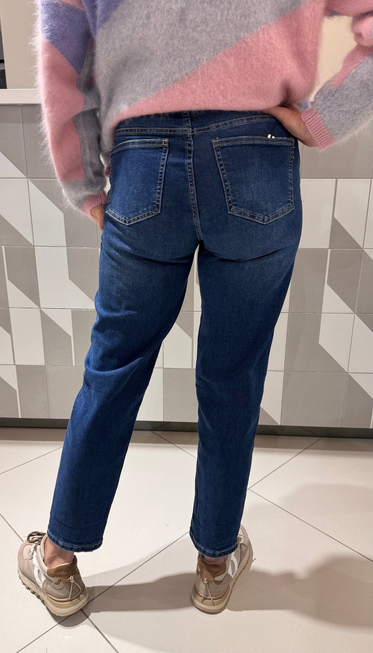 Džinsai (modelis didintas)k692)