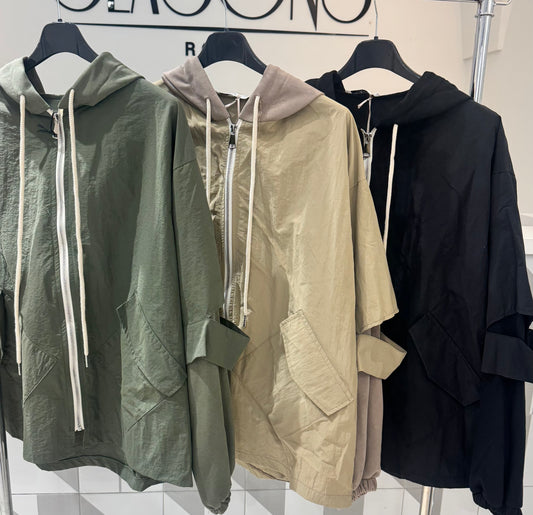 Striukė-bliuzonas su užtrauktuku (B245)