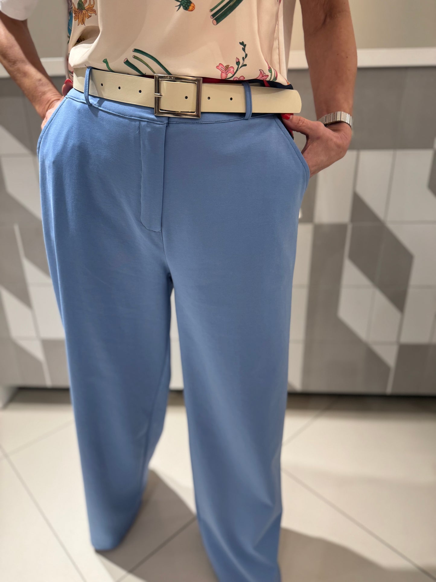 Kelnės didesniam dydžiui (K574)