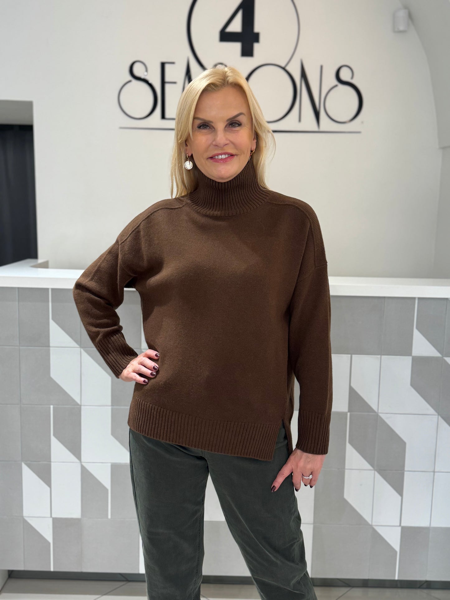 Kašmyro vilnos megztinis (M458)