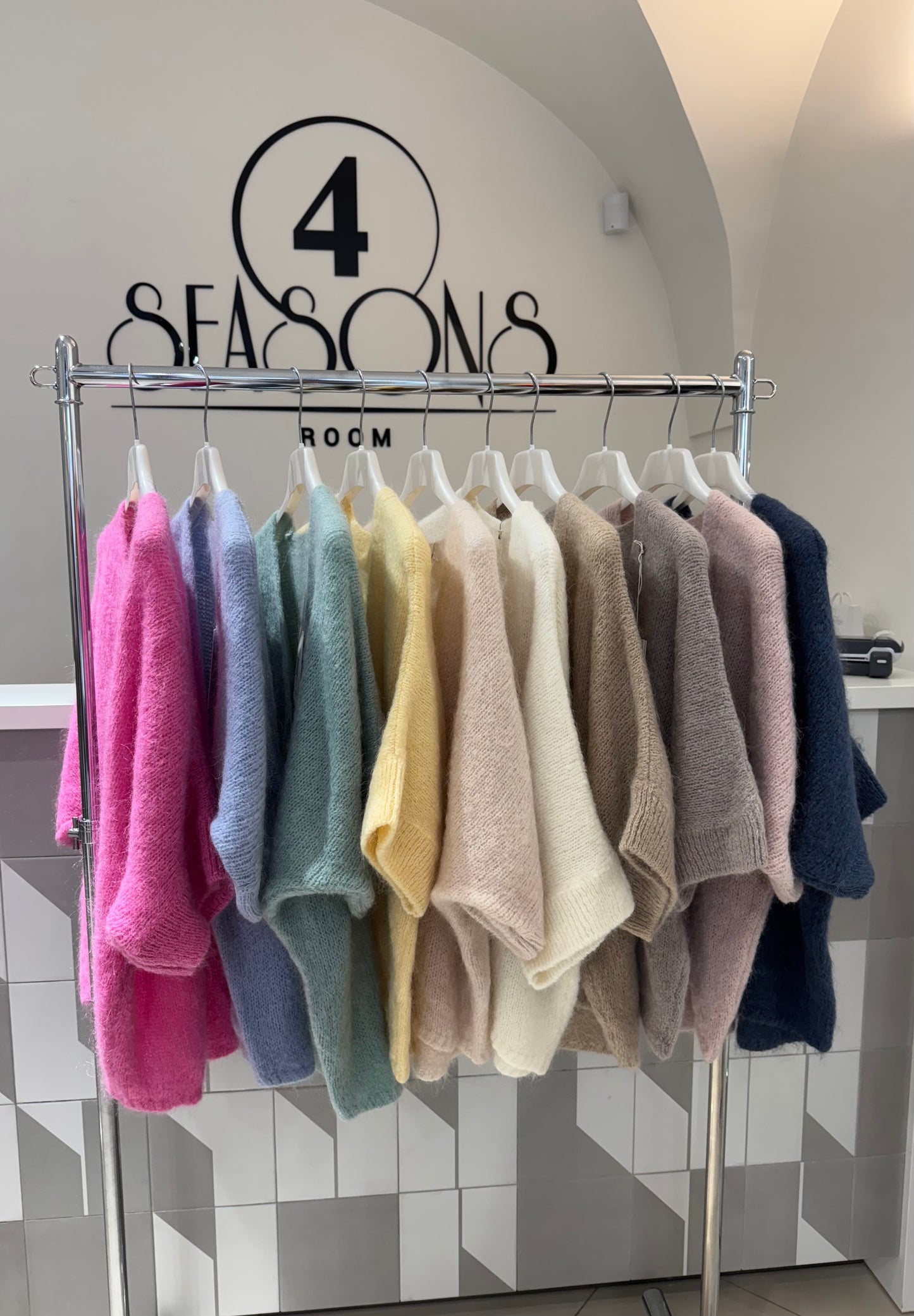 Mocheros kardiganas trumpom rankovėm (M370)