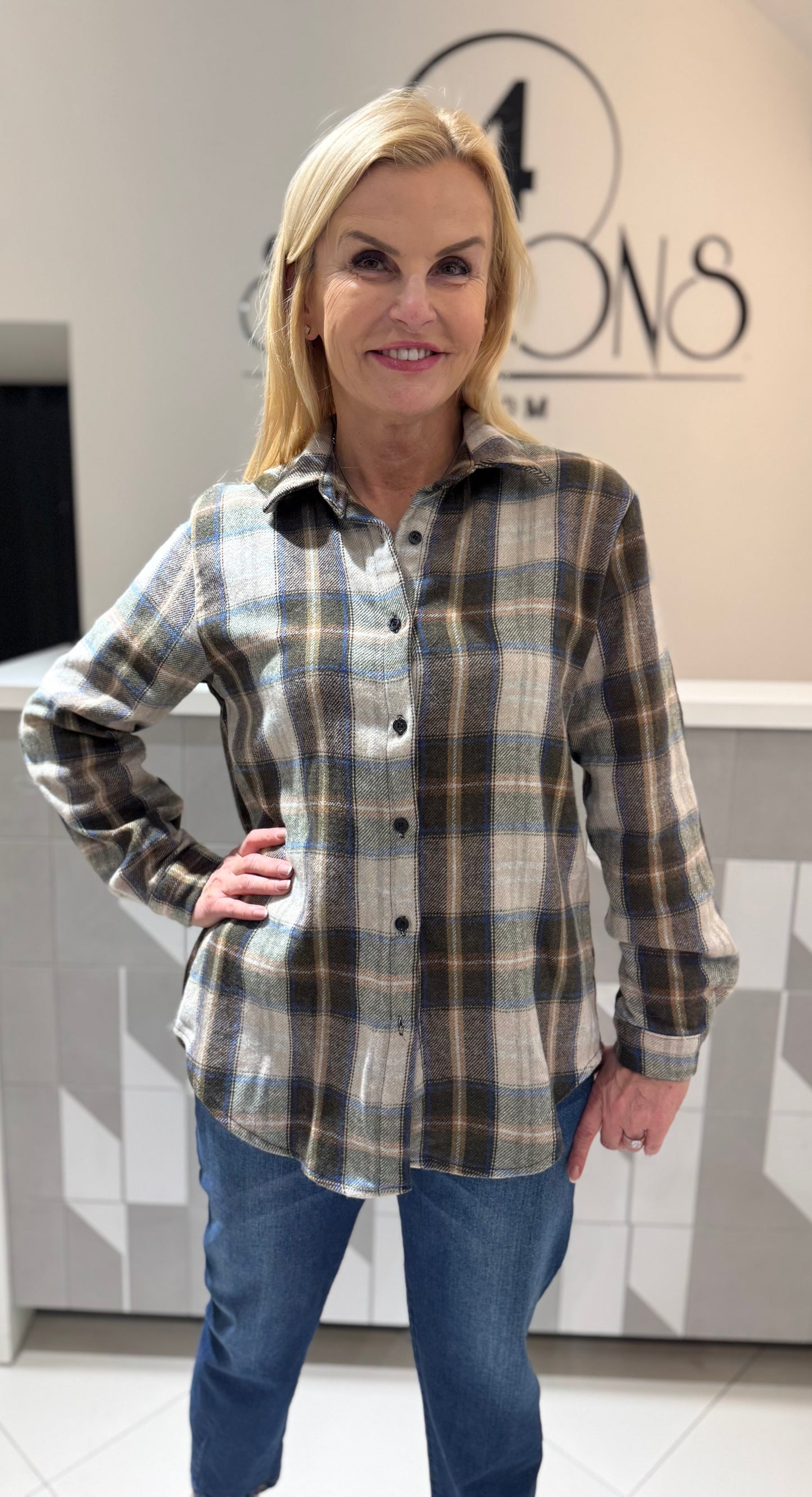 Languoti marškiniai (P877)