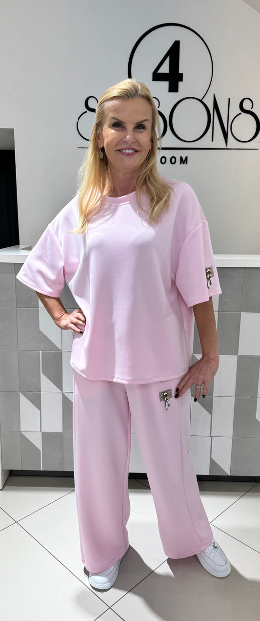 Laisvalaikio kostiumas (Ko219)