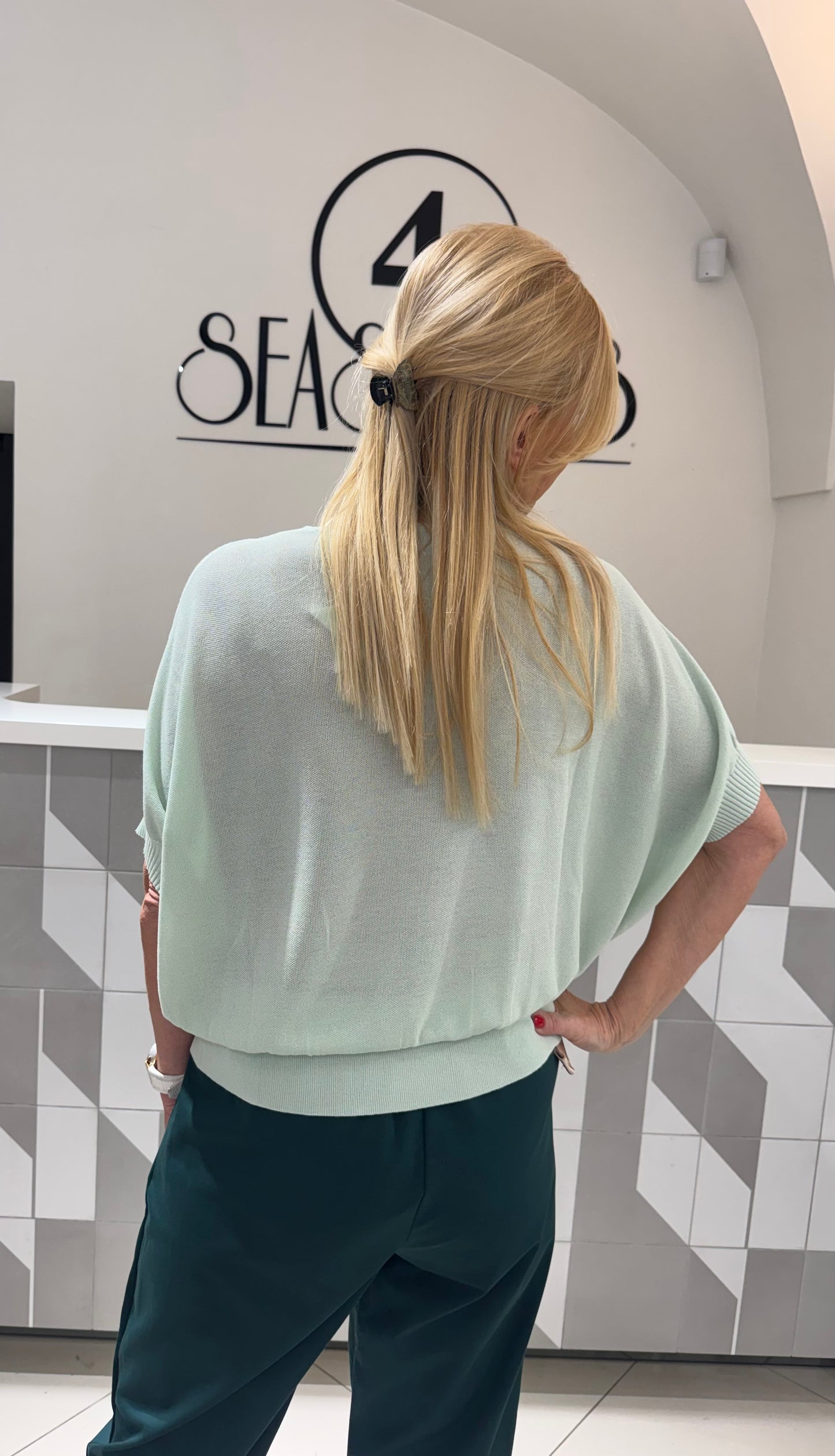 Megztukas V iškirptė (M549)