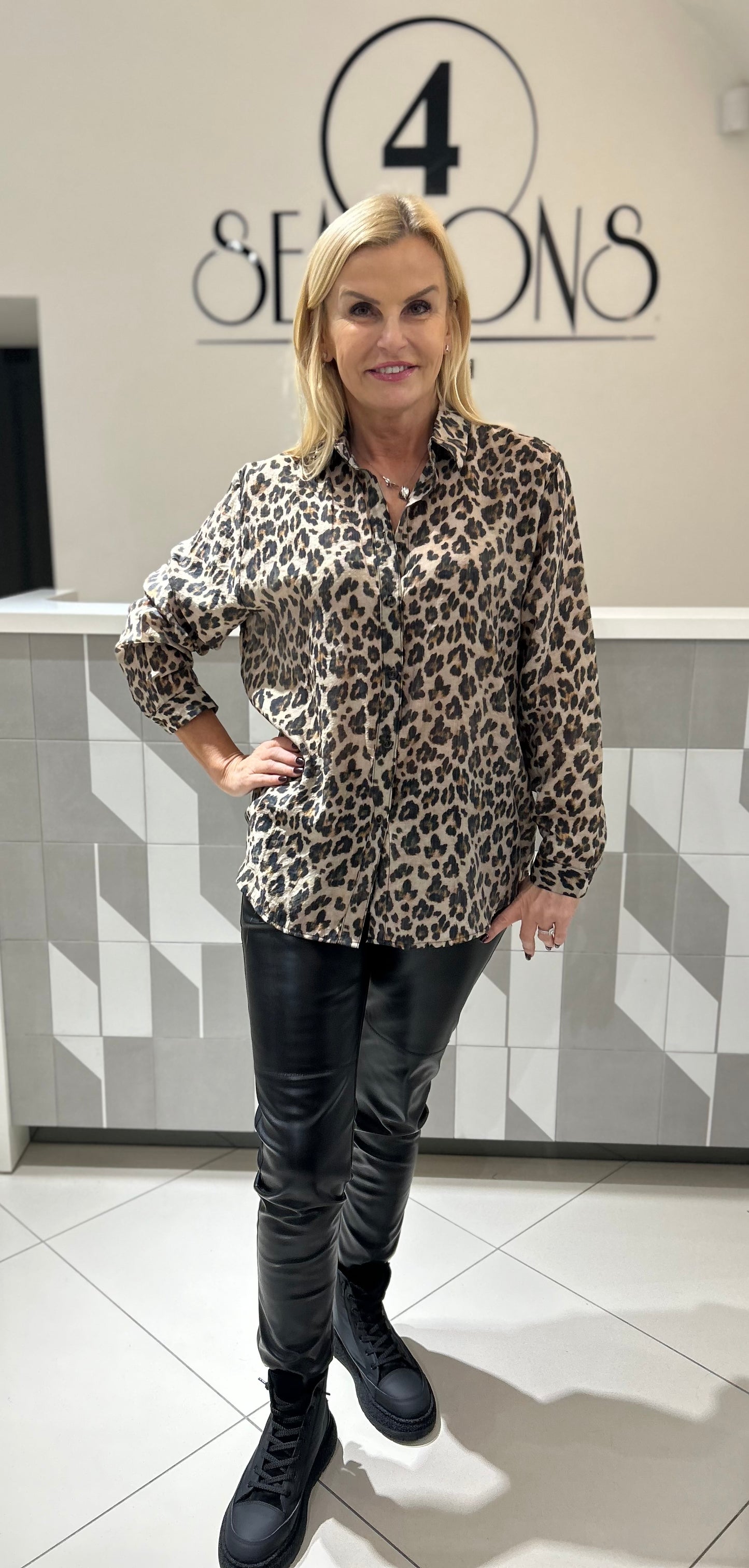 Marškiniai gyvūnų rašto (P869)