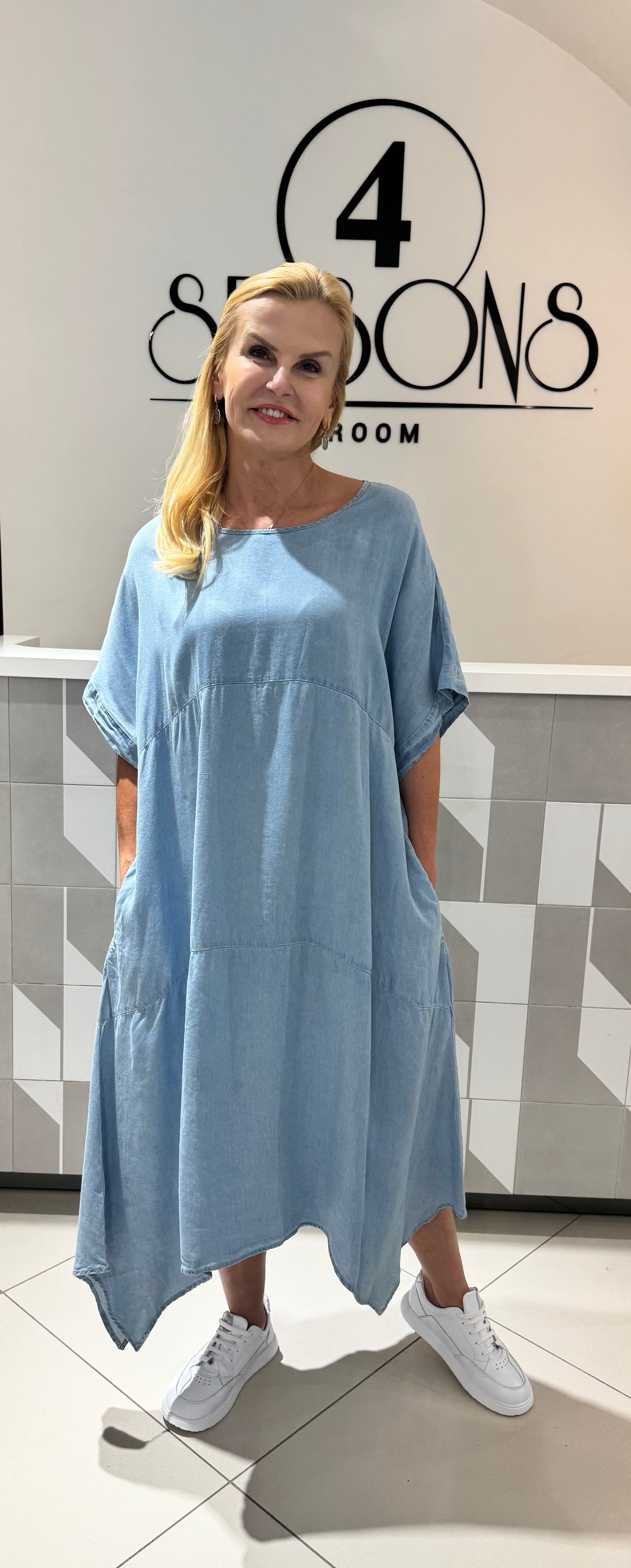 Suknelė plono džinsinio audinio (S195)