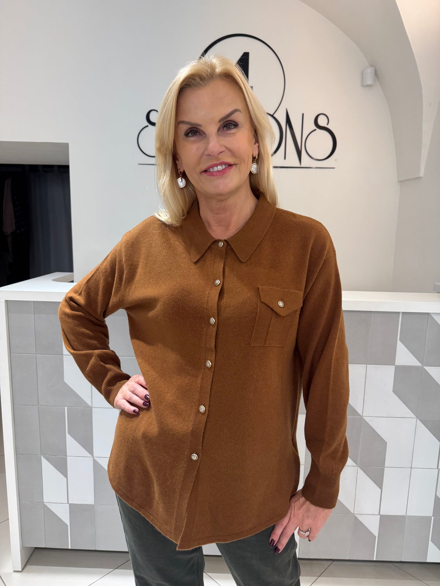 Kašmyro vilnos megztukas-kardiganas (m392)