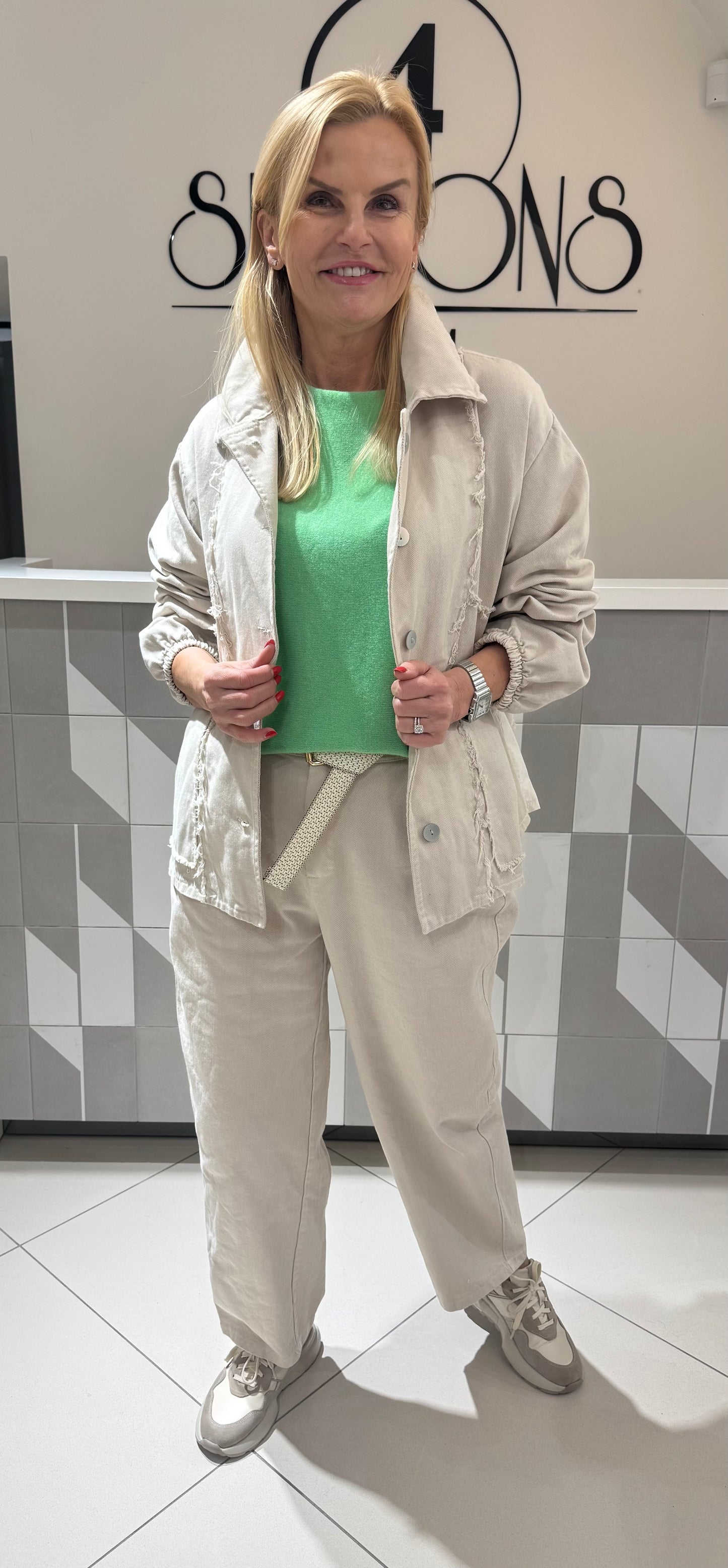 Džinsinio audinio švarkas (sv156)