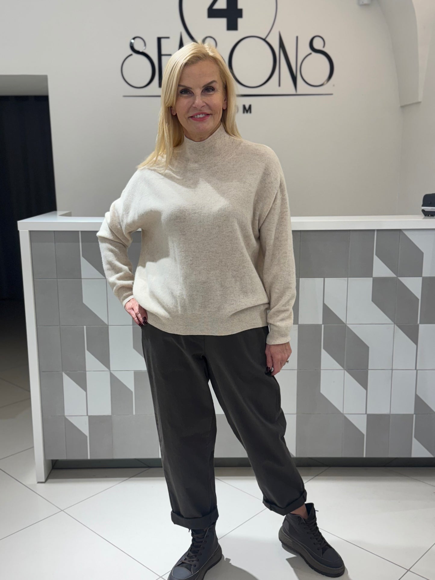 Kašmyro vilnos megztukas ( m393)