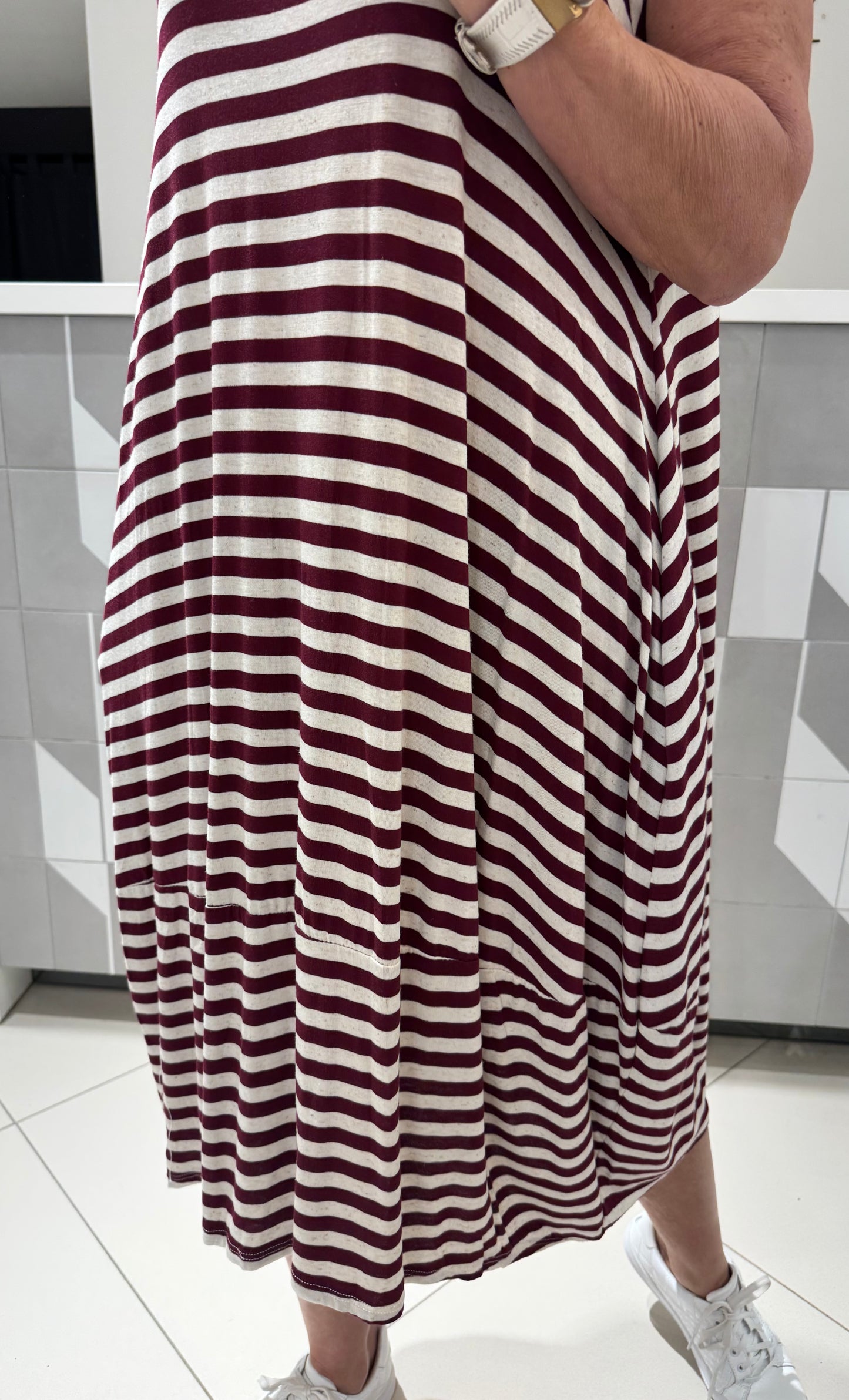 Dryžuota suknelė(S229)