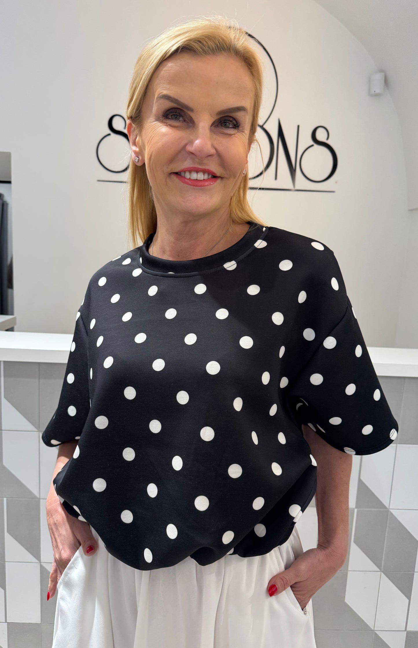 Palaidinė su žirneliais (P954)