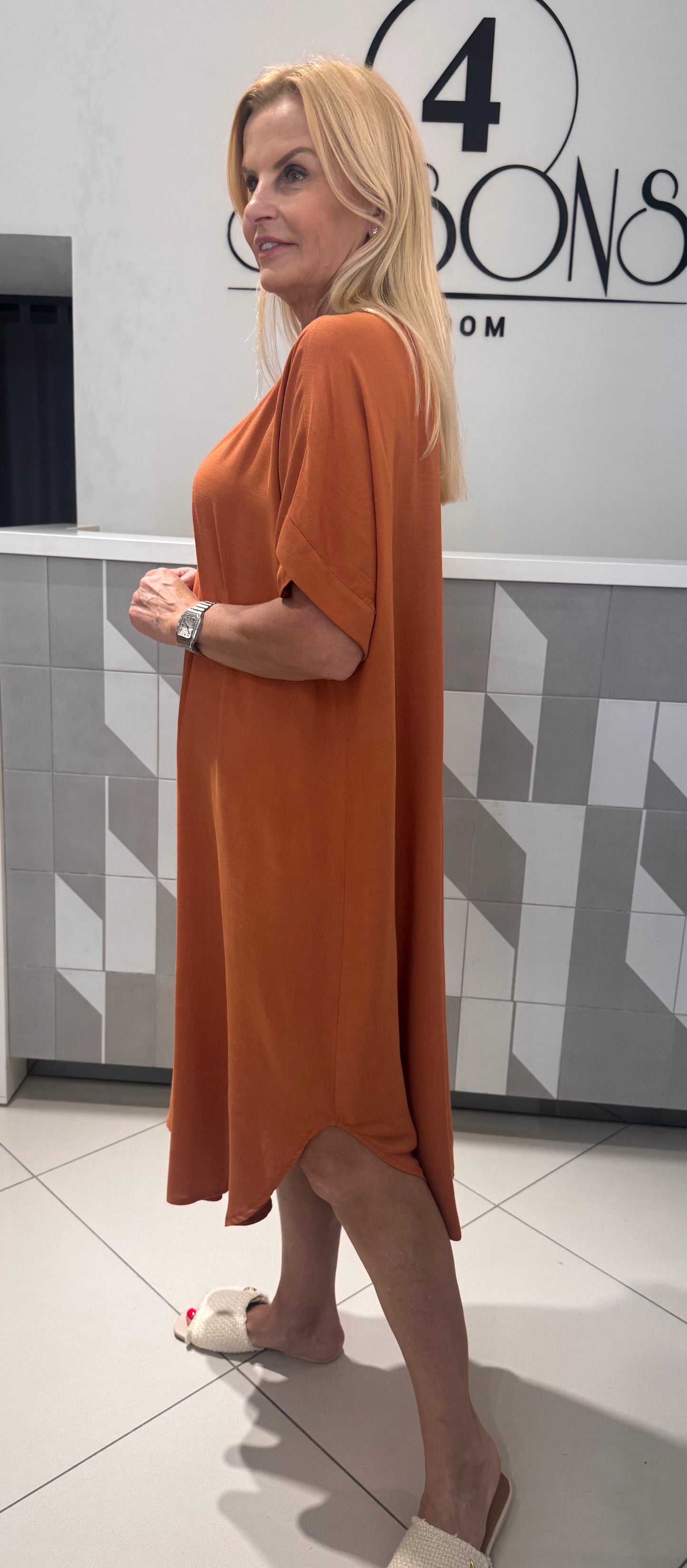 Suknelė didesniam dydžiui (s277)