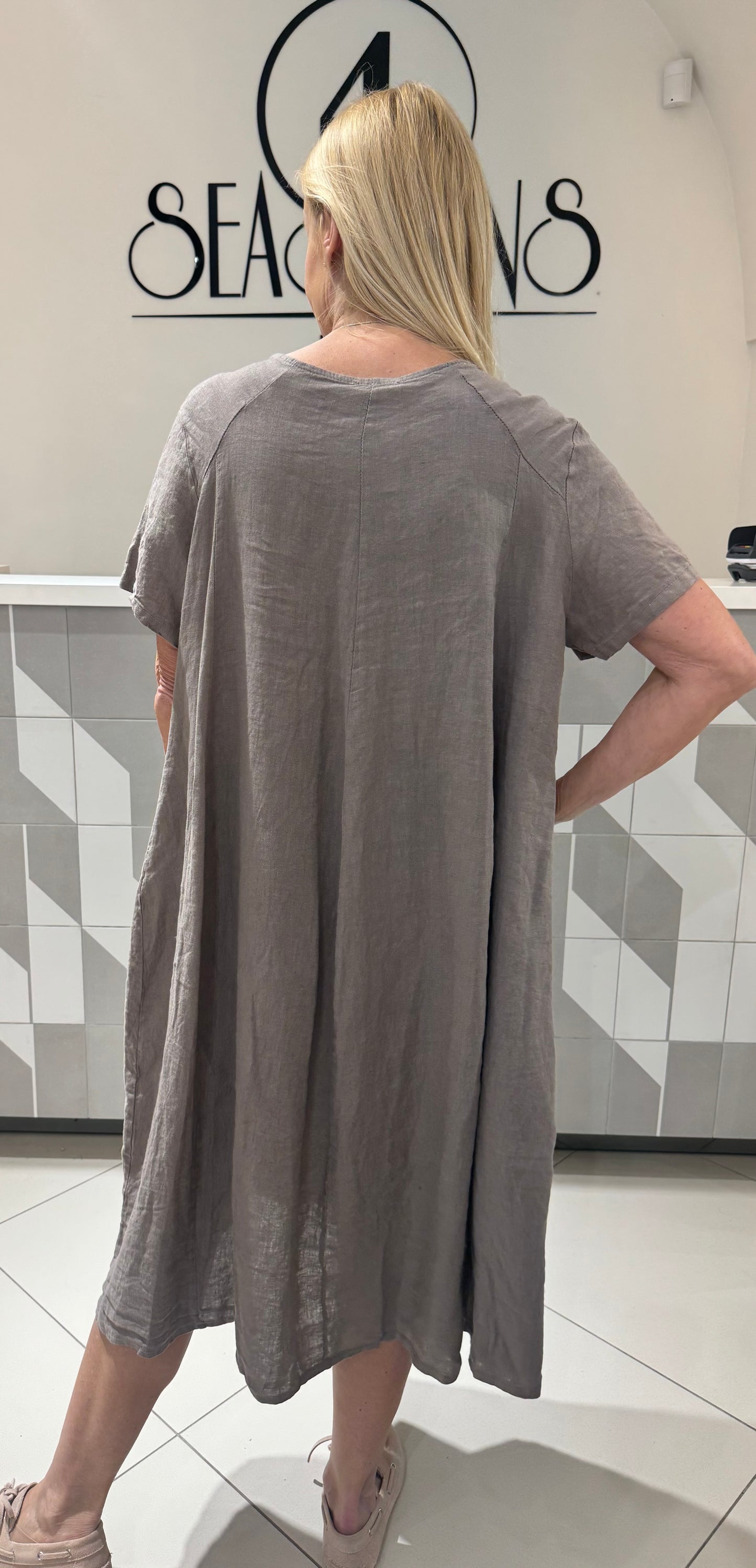 Lino suknelė (S238)