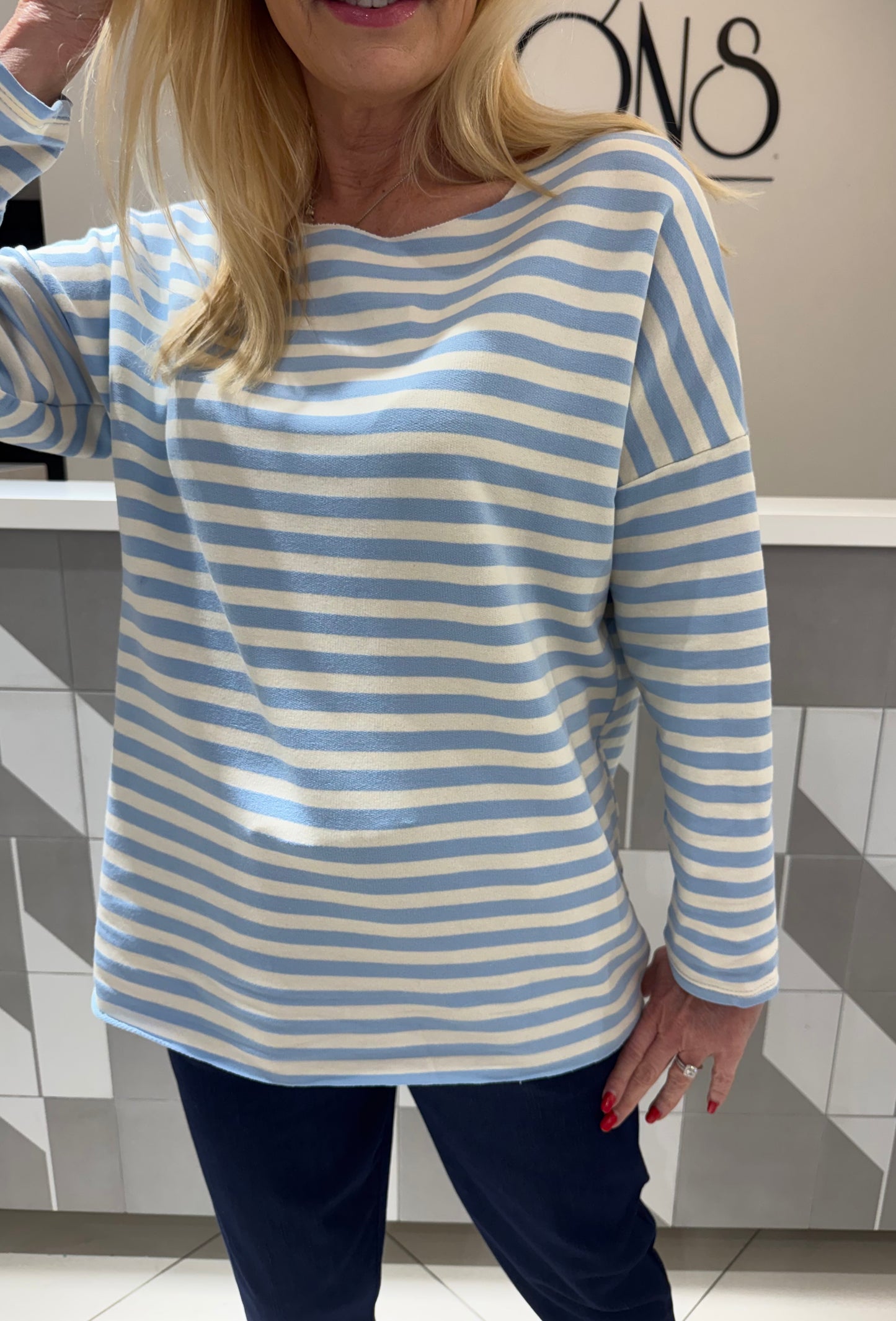 Dryžuota palaidinė (p859)