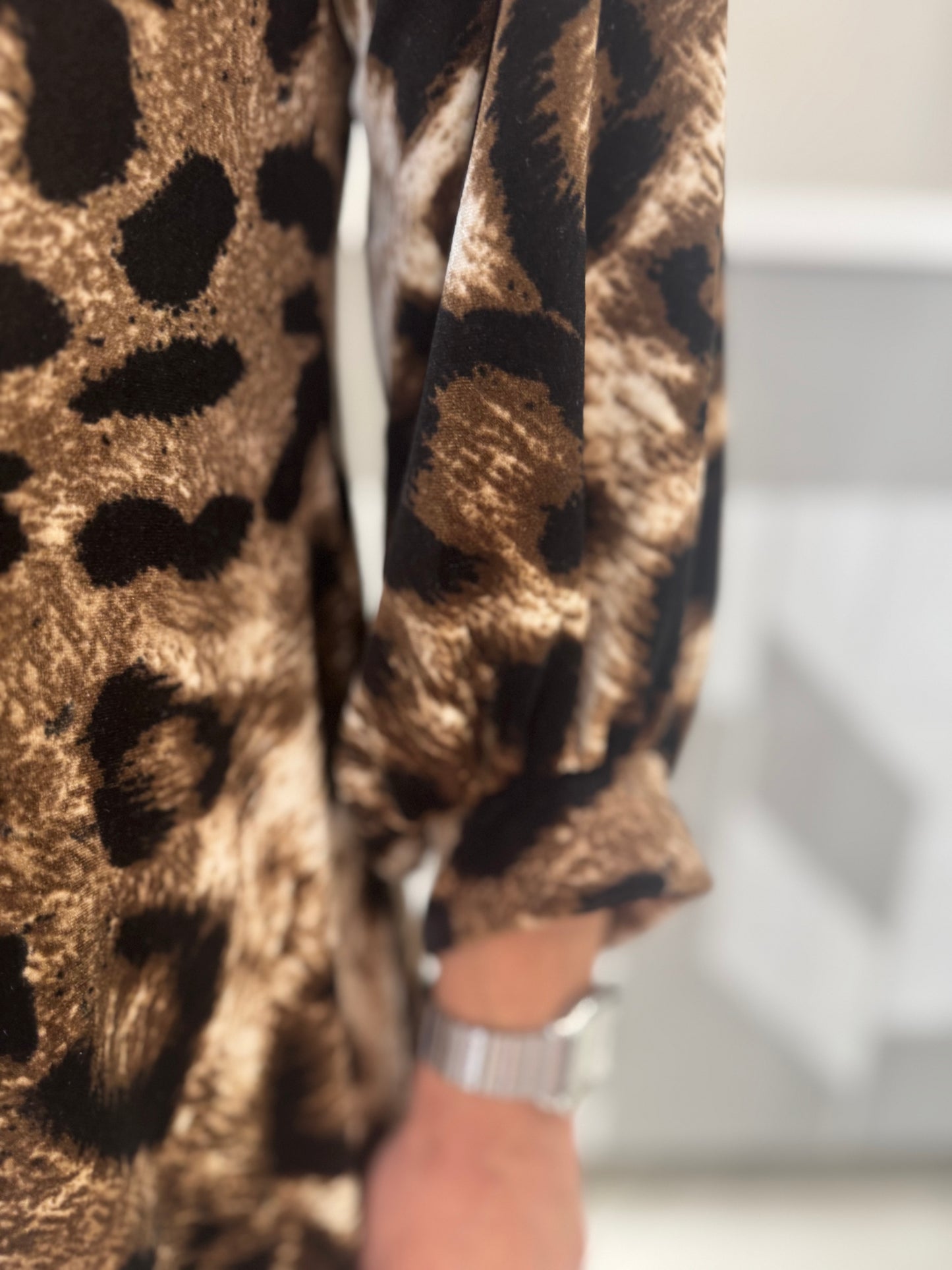 Gyvūnų rašto suknelė (s127)