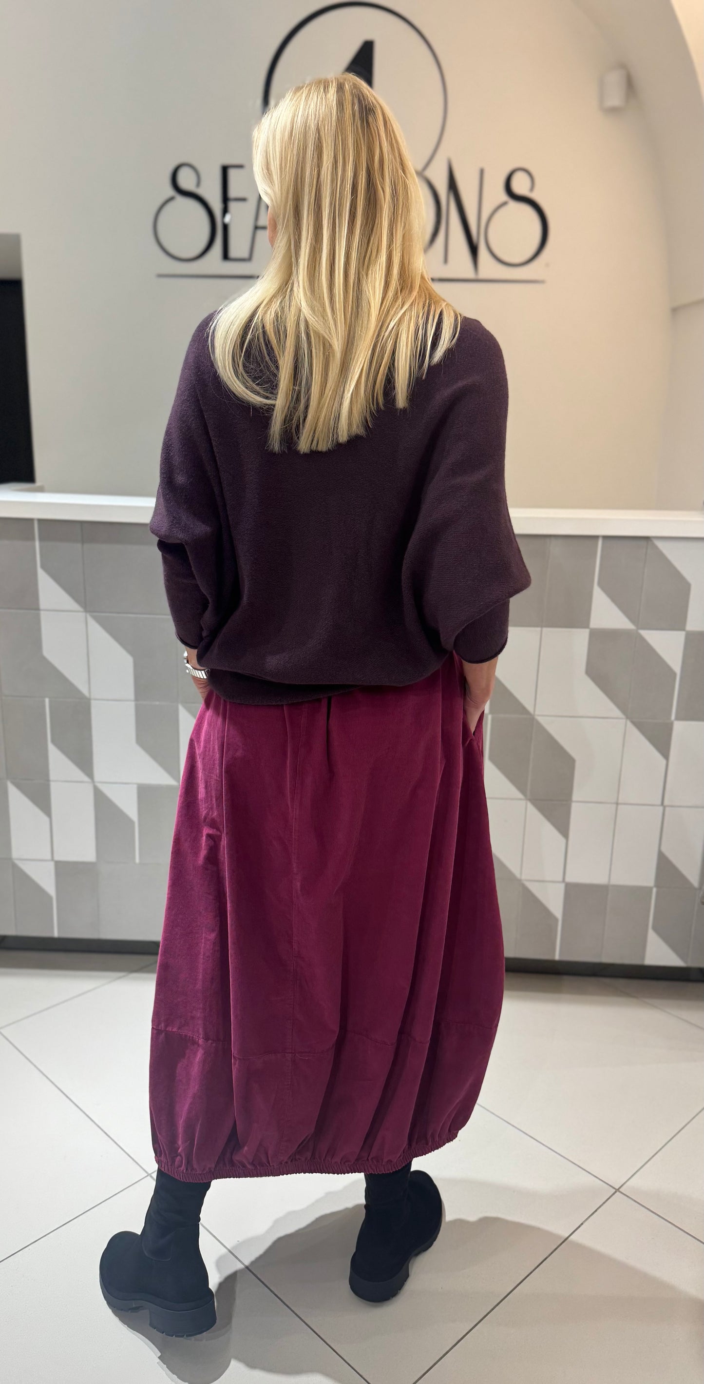 Sijonas (Si99)
