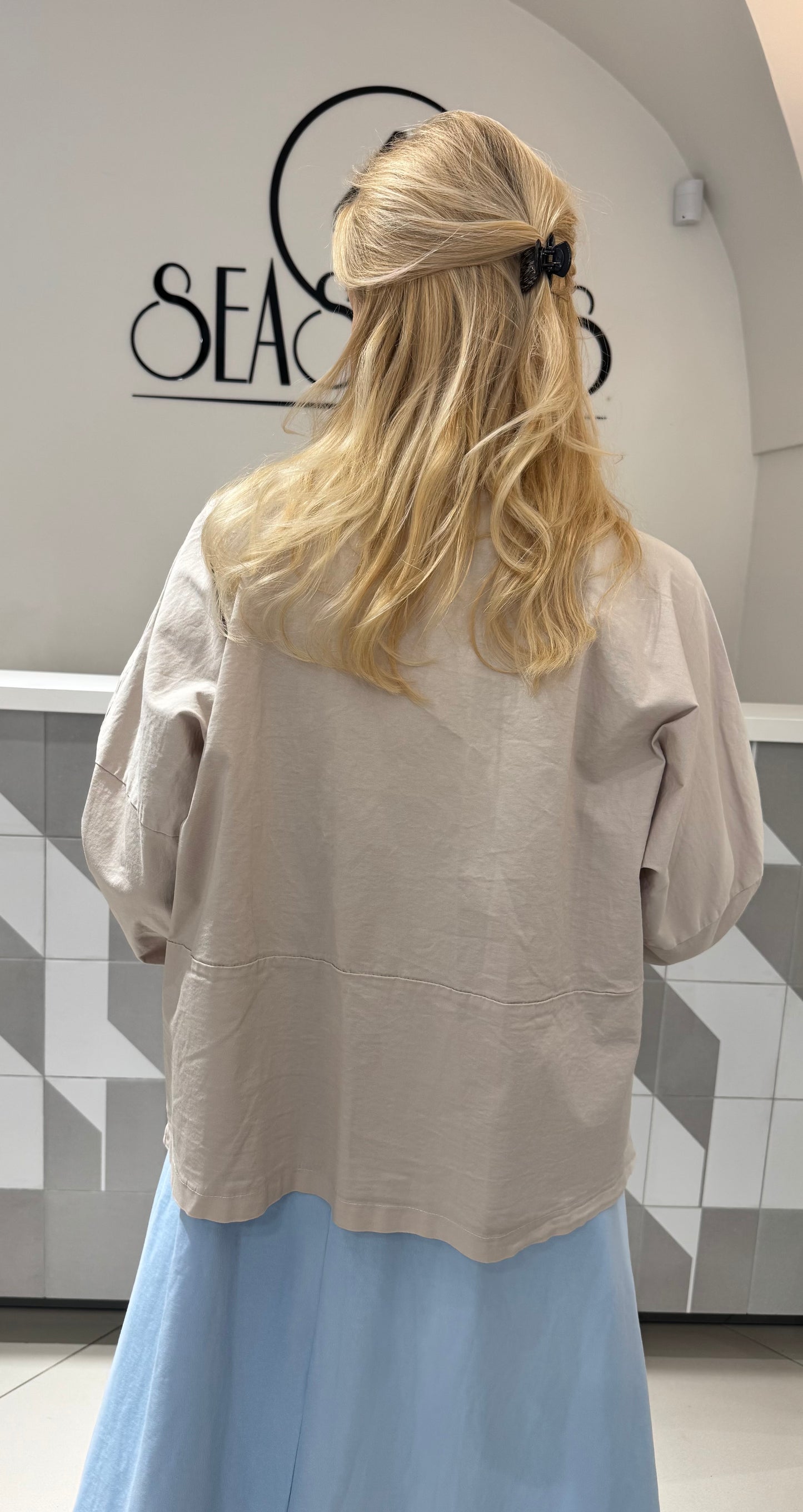 Švarkelis be užsegimo (Sv164)