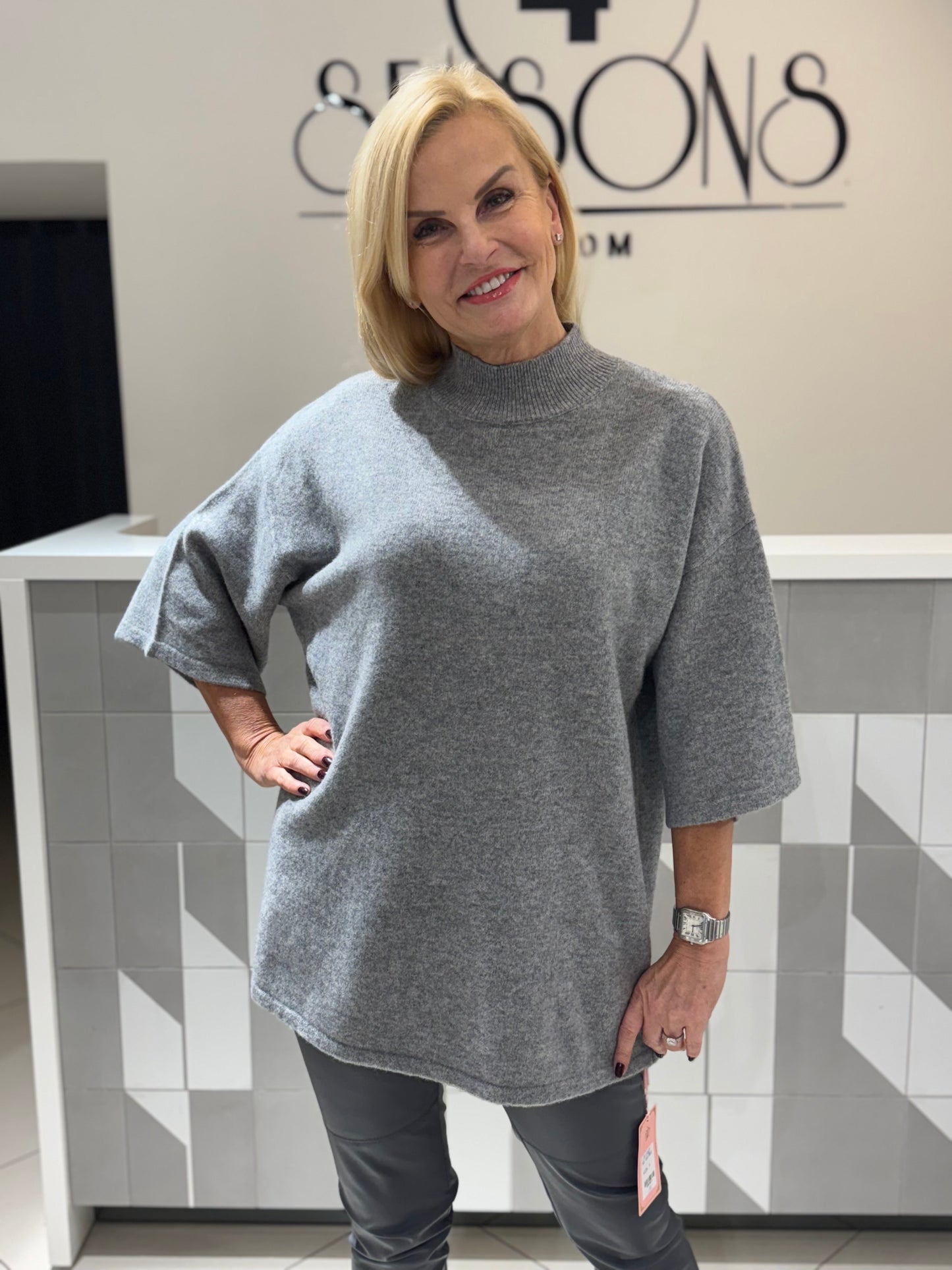 Kašmyro vilnos megztukas ilgesnio modelio (M468)