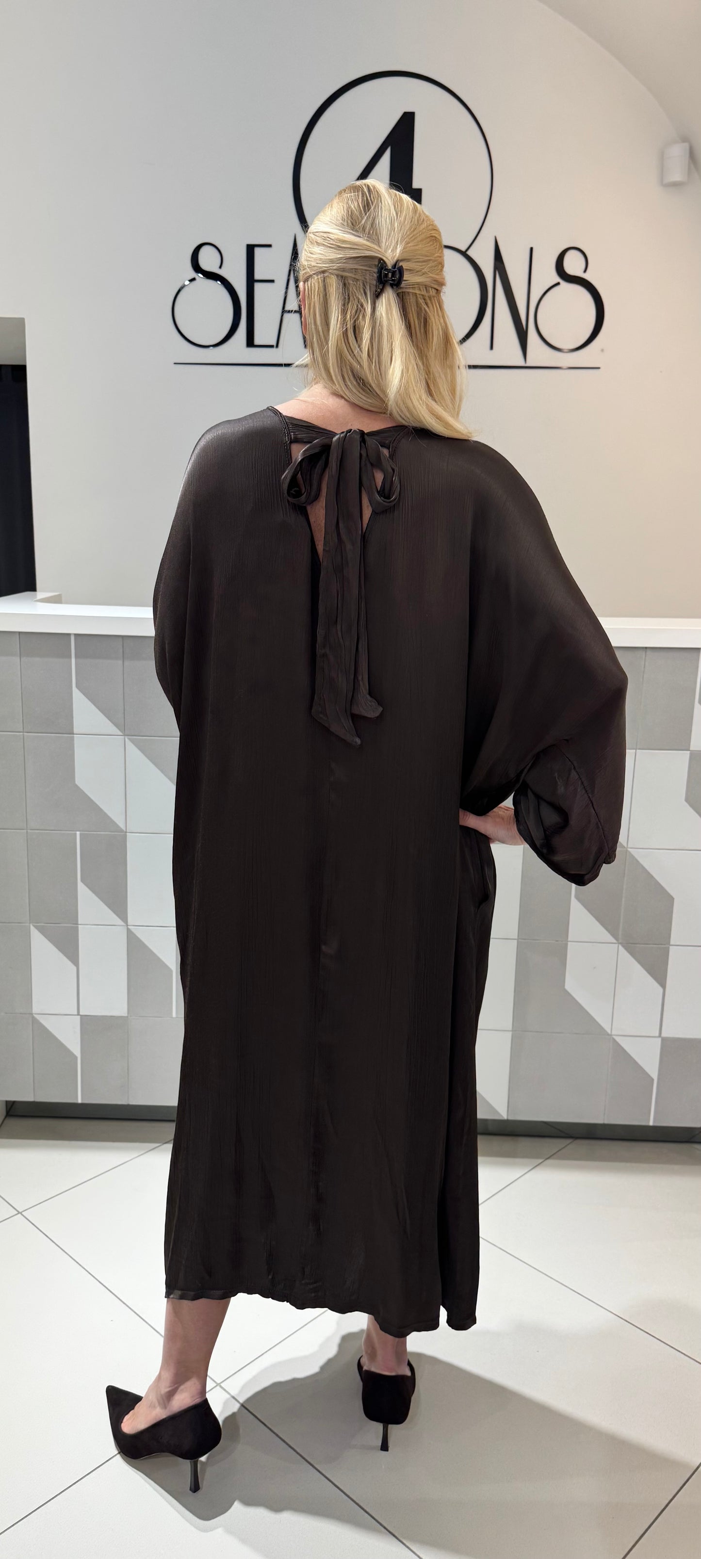 Suknelė didesniam dydžiui (S202)