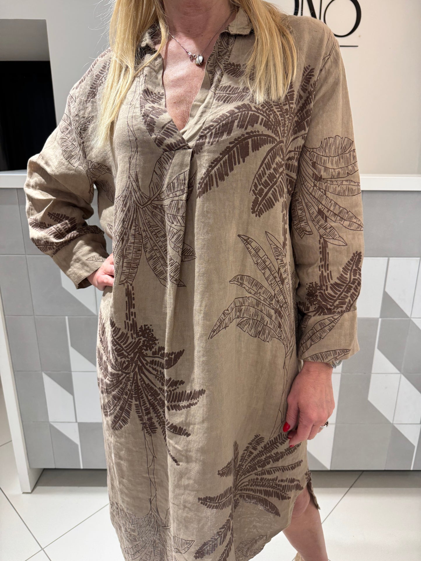 Lino suknelė su gėlėmis (S214)