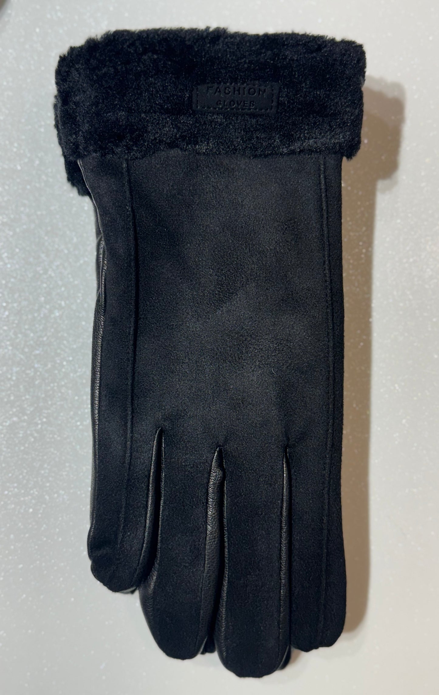 Pirštinės su kailiuku (D88)