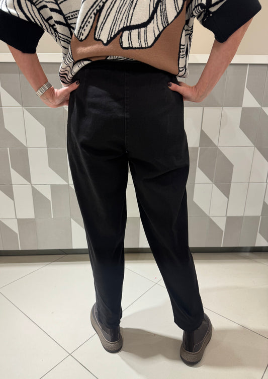 Džinsai su raišteliais didesniam dydžiui (K548)