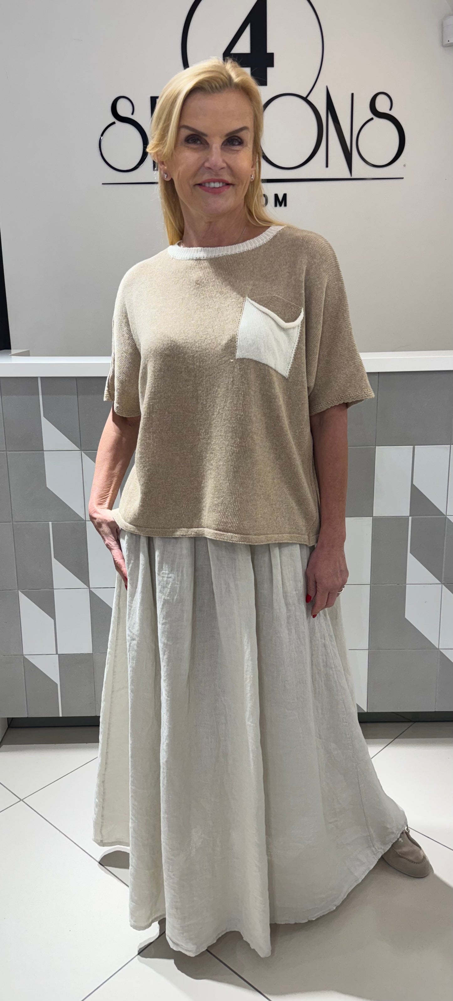 Lininis sijonas (Si132)