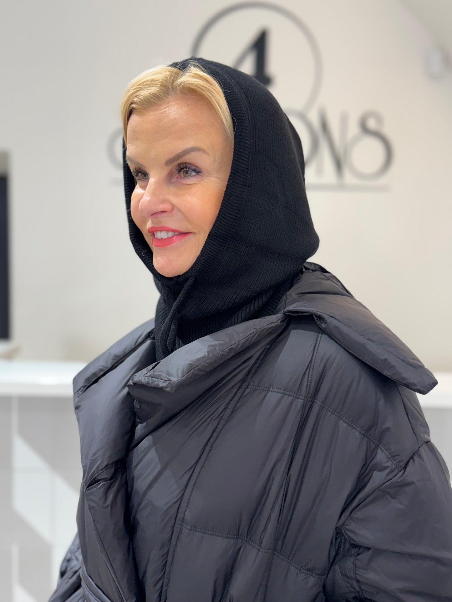 Megztas goubtuvas(D74)