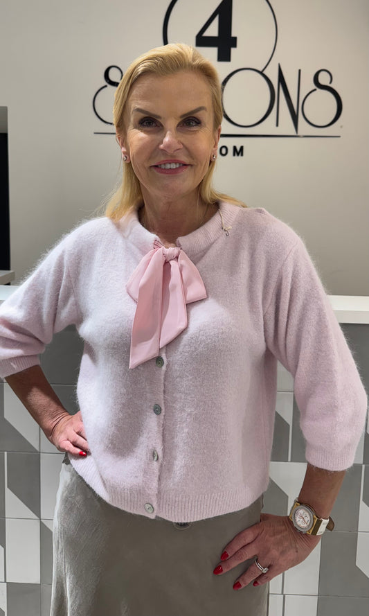 Megztukas su kaspinėliu (M551)