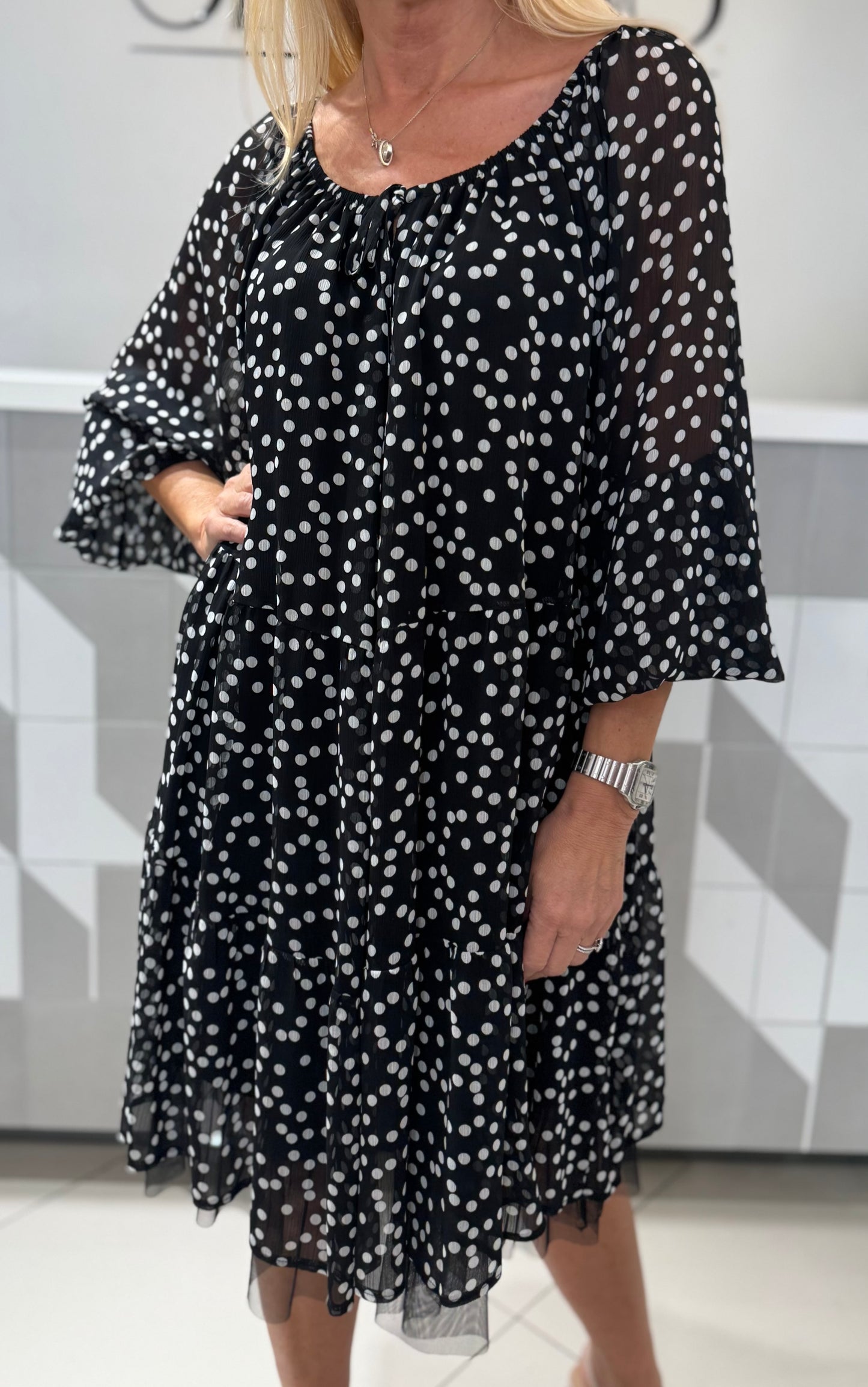 Suknelė (Sasha Ferrano) (S124)