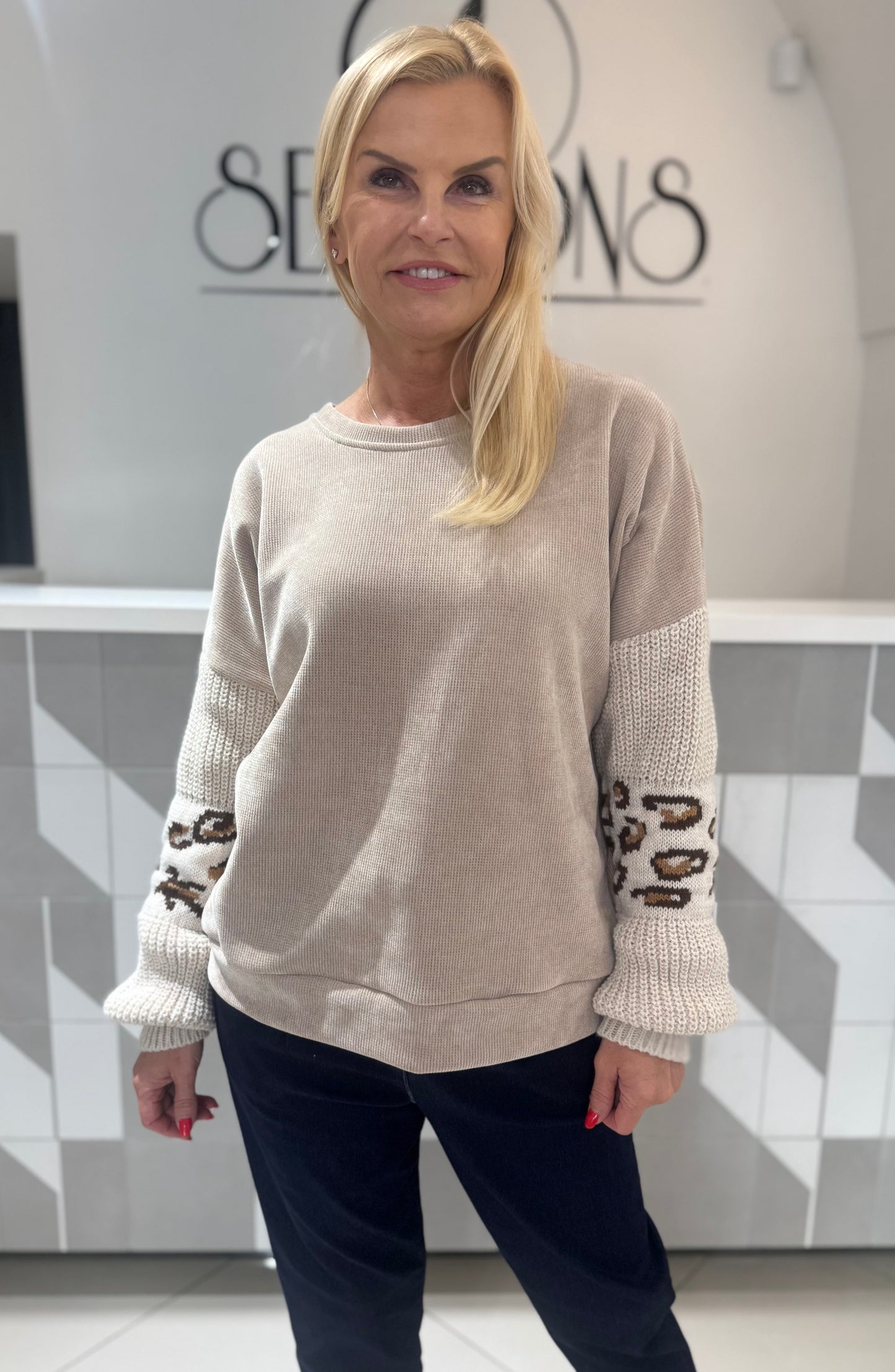 Megztukas- džemperis (m428)