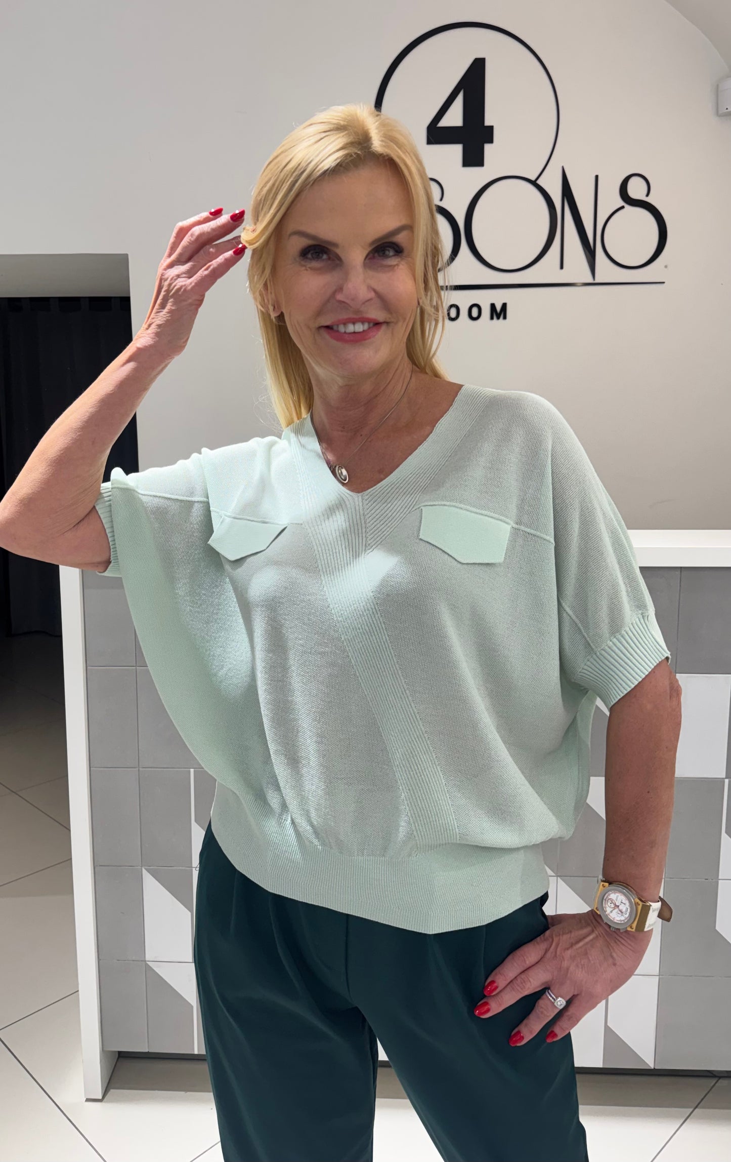 Megztukas V iškirptė (M549)